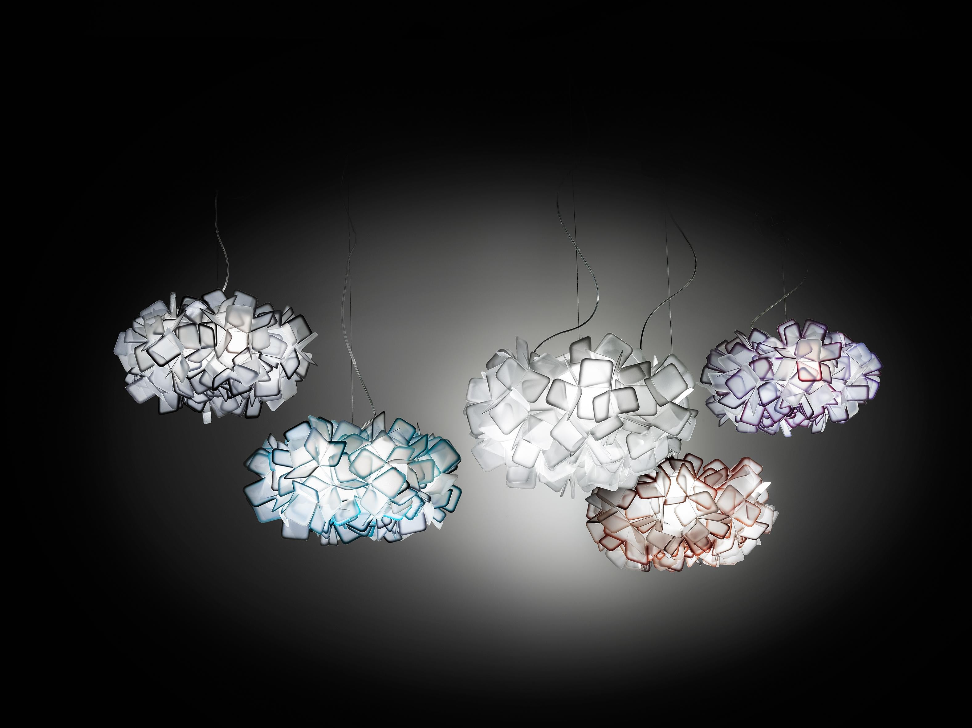 Moderno SLAMP Clizia, piccola lampada a sospensione in bianco di Adriano Rachele in vendita