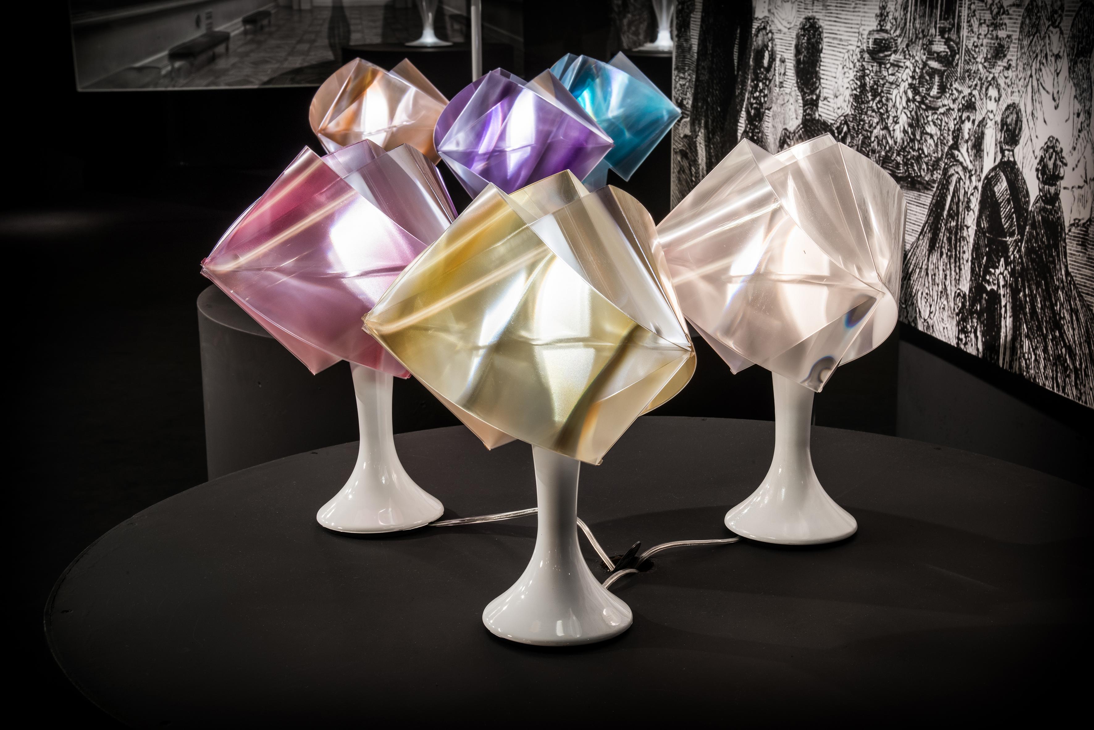 Slamp Gemmy Prisma Table Light in Rubin by Spalletta, Croce, Ragnisco & Wijffels In Excellent Condition For Sale In Pomezia, Rome