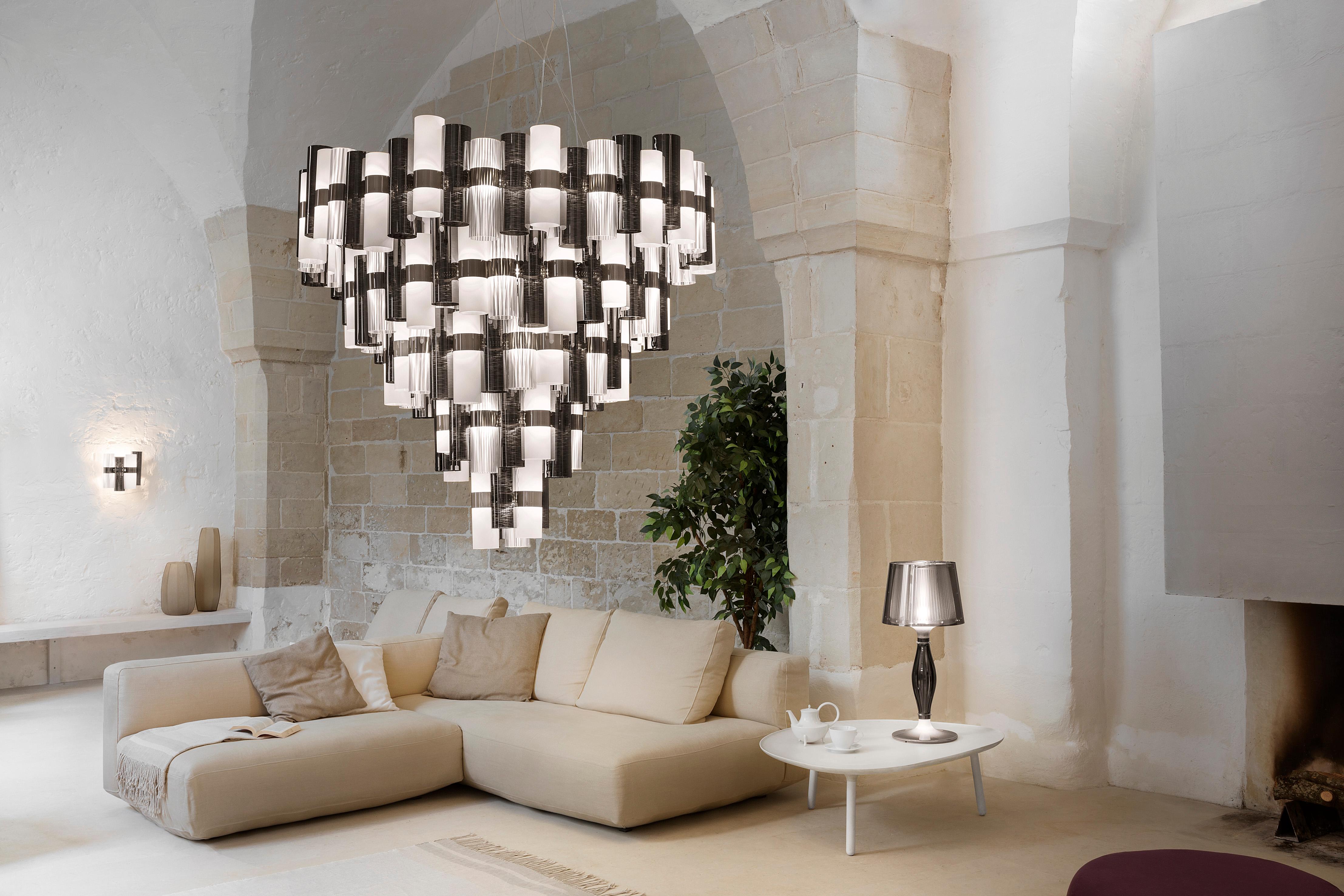 Lampe à suspension à 4 niveaux Cascade La Lollona en étain et blanc de Lorenza Bozzoli Neuf à Pomezia, Rome
