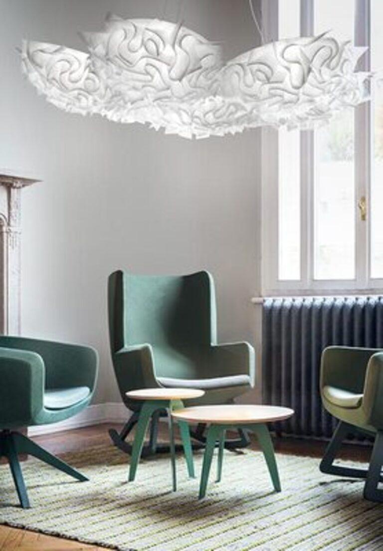 Moderno SLAMP Veli 7 Lampada a sospensione in Couture di Adriano Rachele in vendita