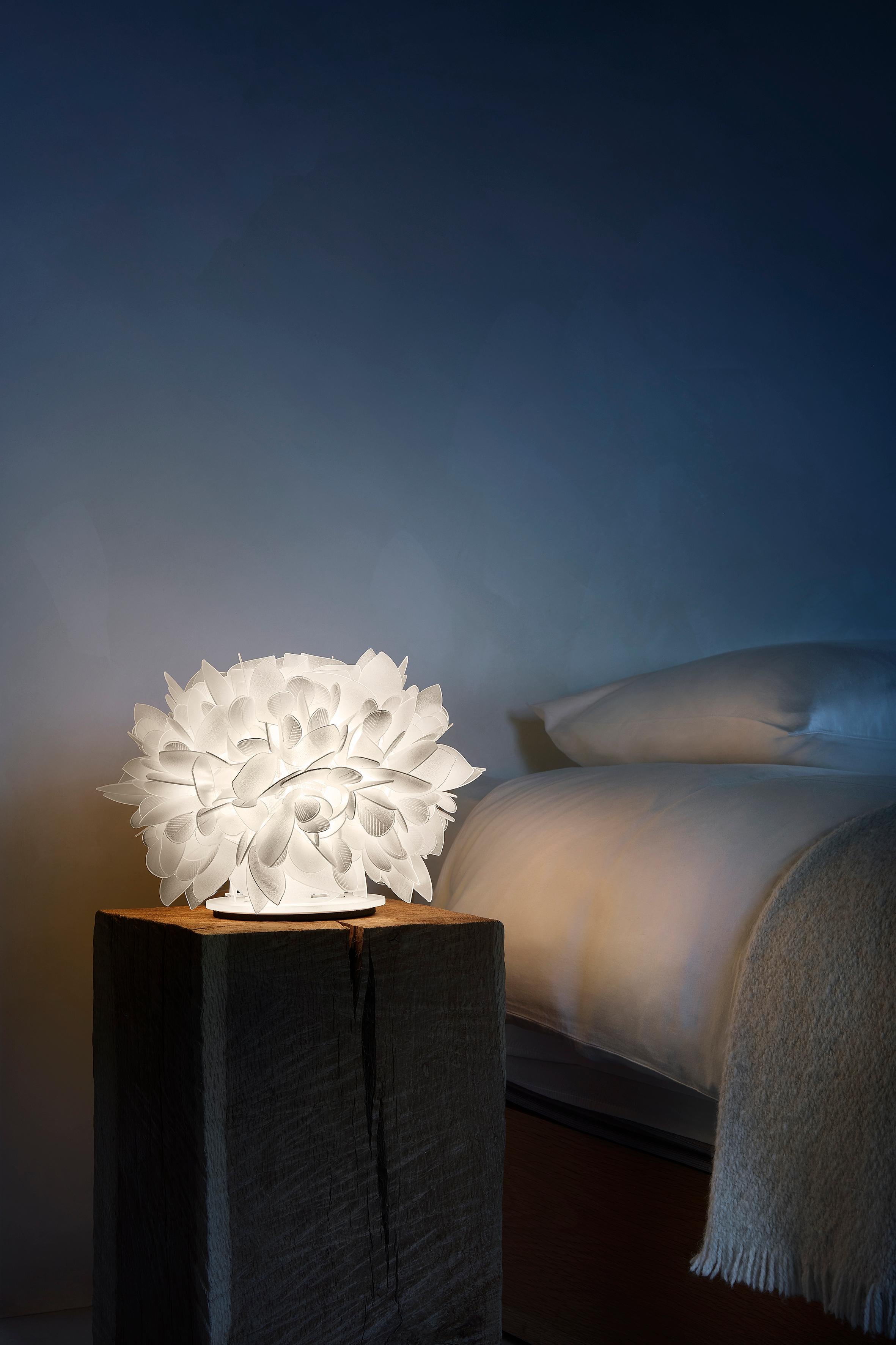 Lámpara de mesa SLAMP Veli en follaje de Adriano Rachele en Nuevo estado para la venta en Pomezia, Rome