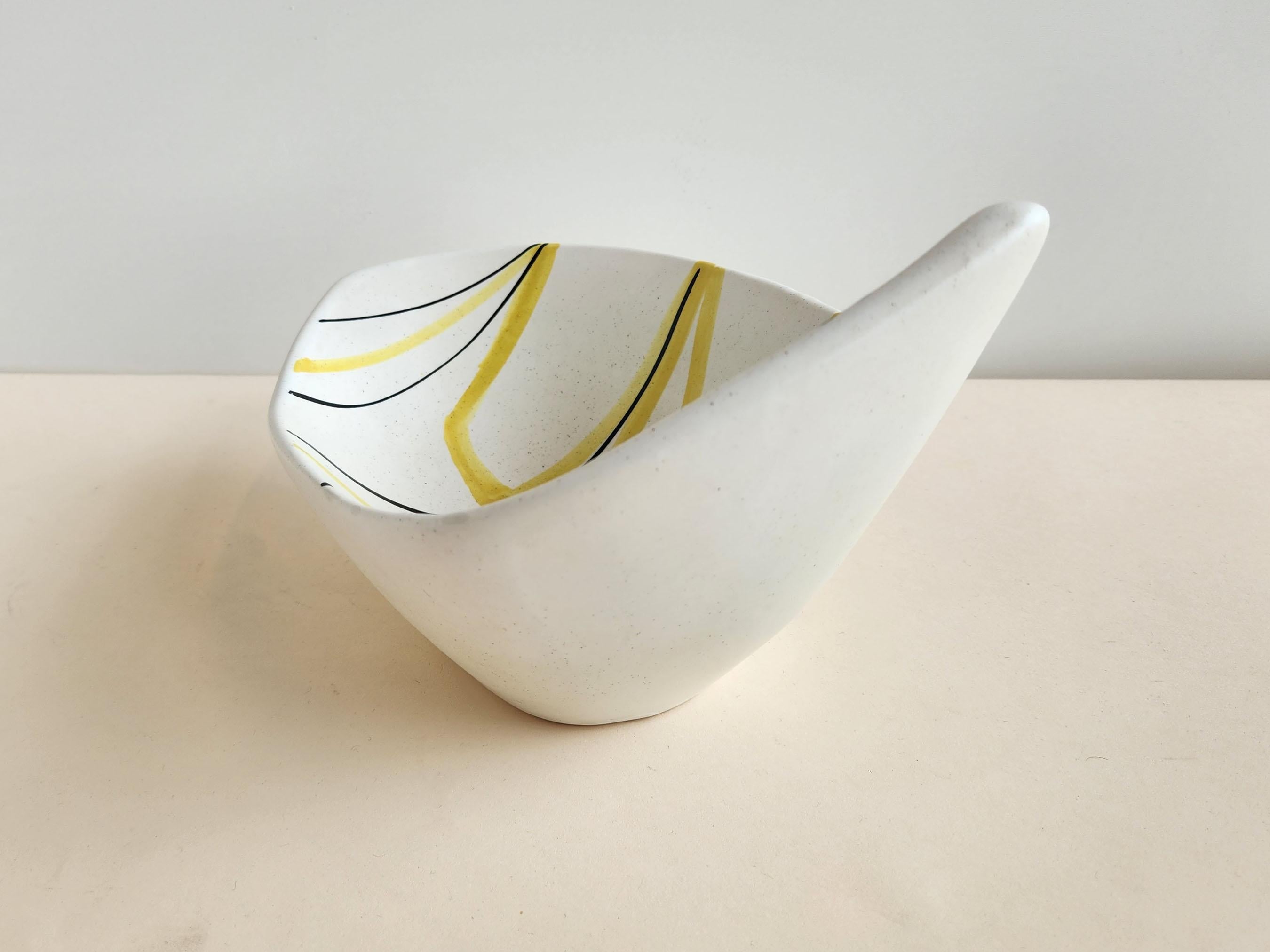 Roger Capron - Slanted Vintage Ceramic Bowl with Yellow and Black Lines For Sale 1