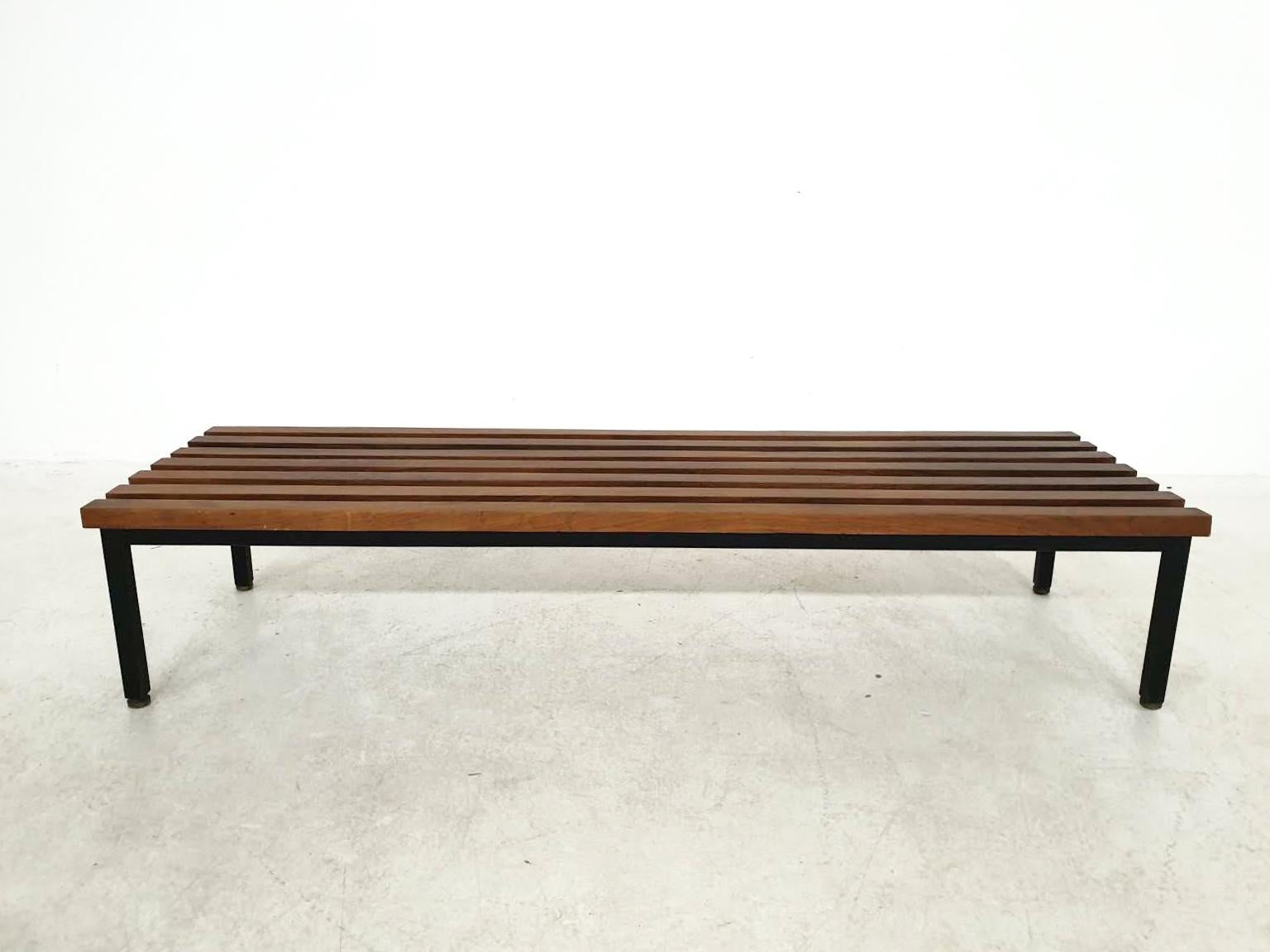 Mid-Century Modern Slat Bench by Fratelli Saporiti in Wood, Metal and Brass, Italy, 1950s