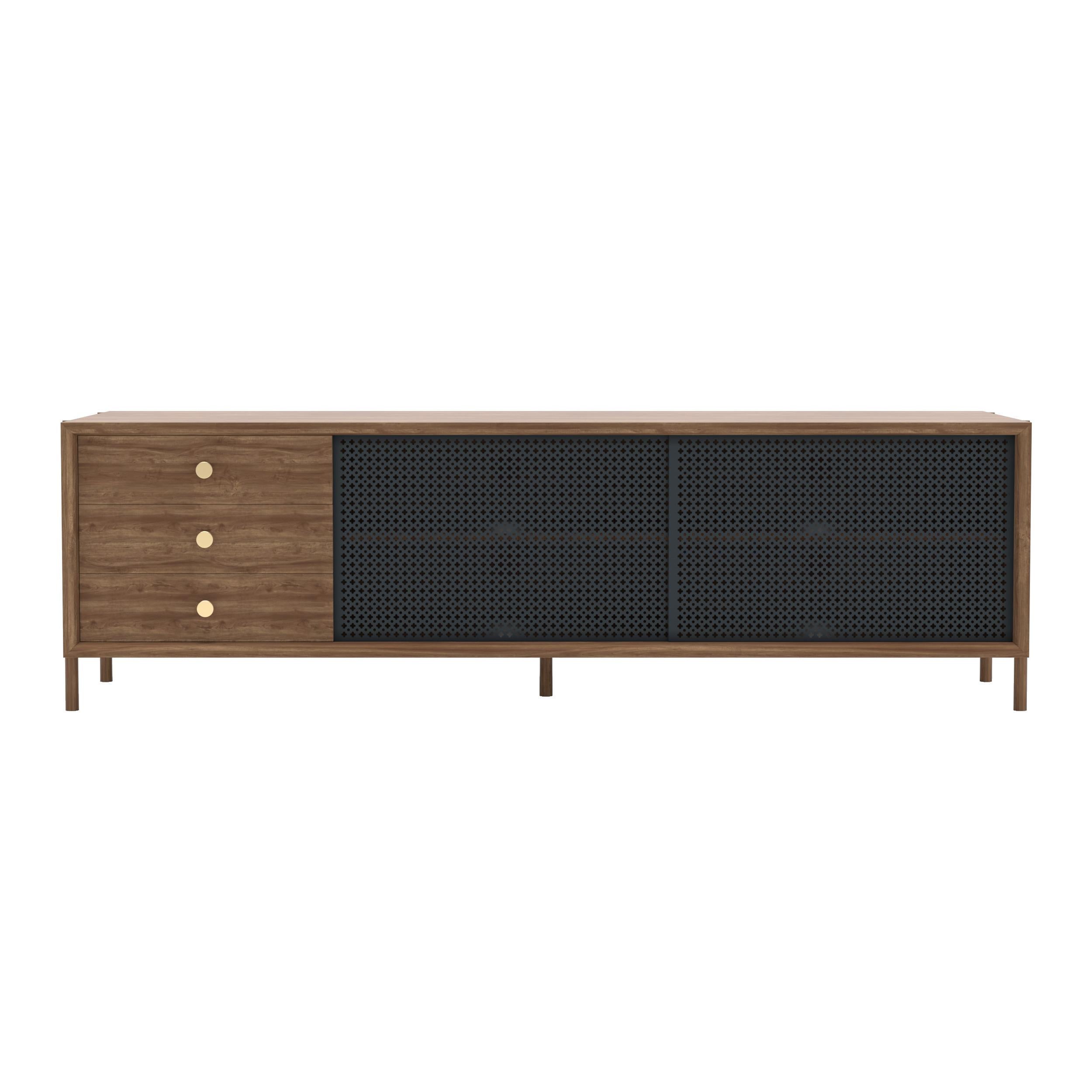 Credenza Gabin in metallo grigio ardesia 162 cm con cassetti Nature Walnut di HARTO
Dimensioni: L 162 x P 45 x H 49 cm. 
Materiali: Legno massiccio, MDF impiallacciato Wood, Metallo verniciato.
Peso: 52,0 kg

La credenza Gabin da 162 cm con cassetti