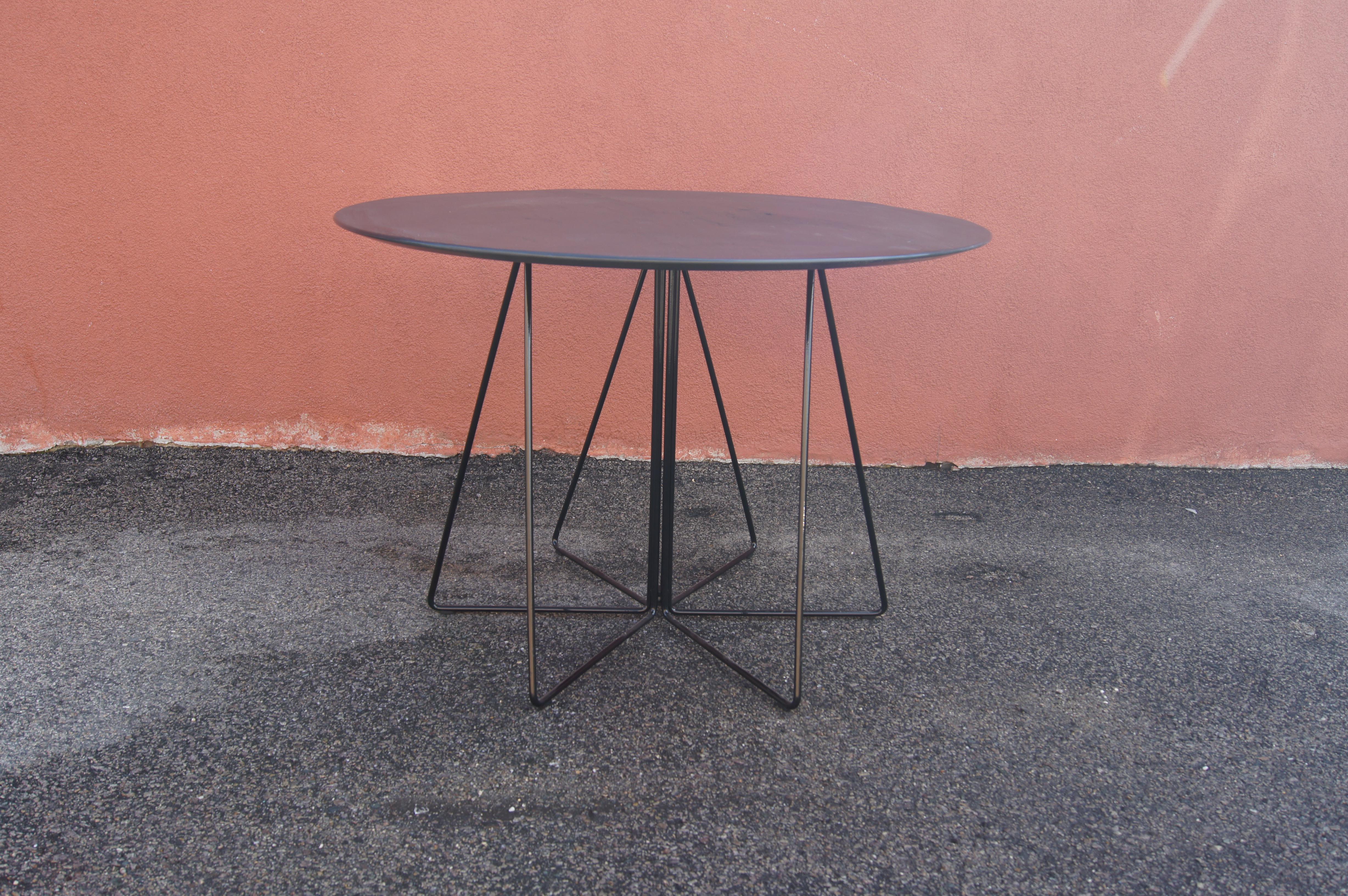 American Slate PaperClip Cafe Table by Lella and Massimo Vignelli for Knoll For Sale