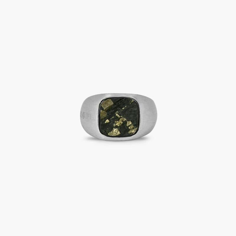 Slate Pyrite Signet Ring in Sterling Silver, Size L

This naturally occurring stone features small pieces of pyrite encased in slate which has been expertly cut by a skilled lapidary in Idar-Oberstein. This stone is commonly known as 'fool's gold'
