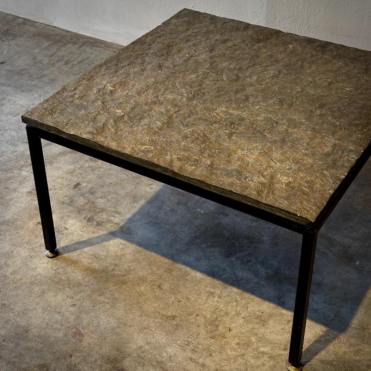 Table basse à plateau en ardoise en vente 1