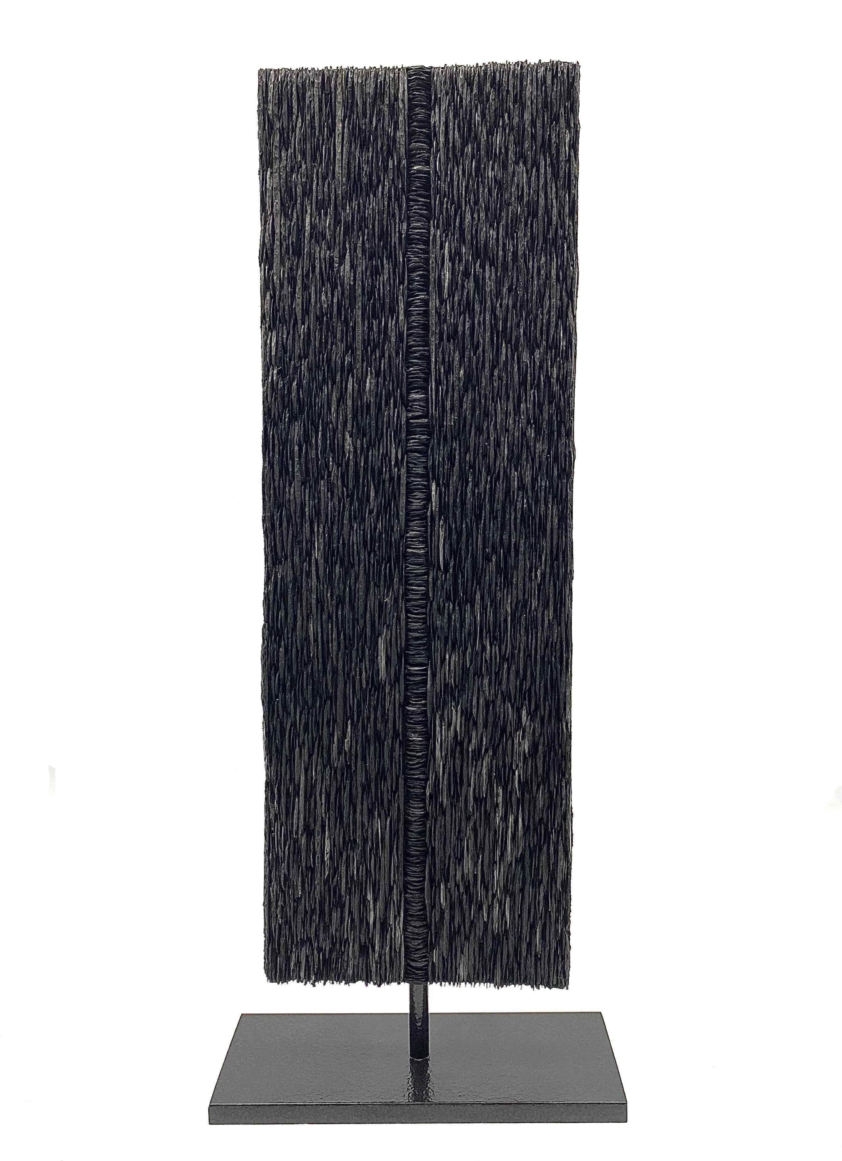 Slate TOTEM, on both sides
Measures: small : 4,72