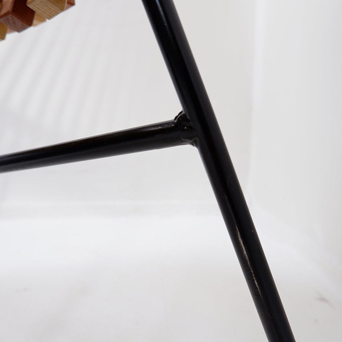 Metal “slats” Side Chair chair in the style of Mod. 218 by Dirk Van Sliedregt for Rohé For Sale