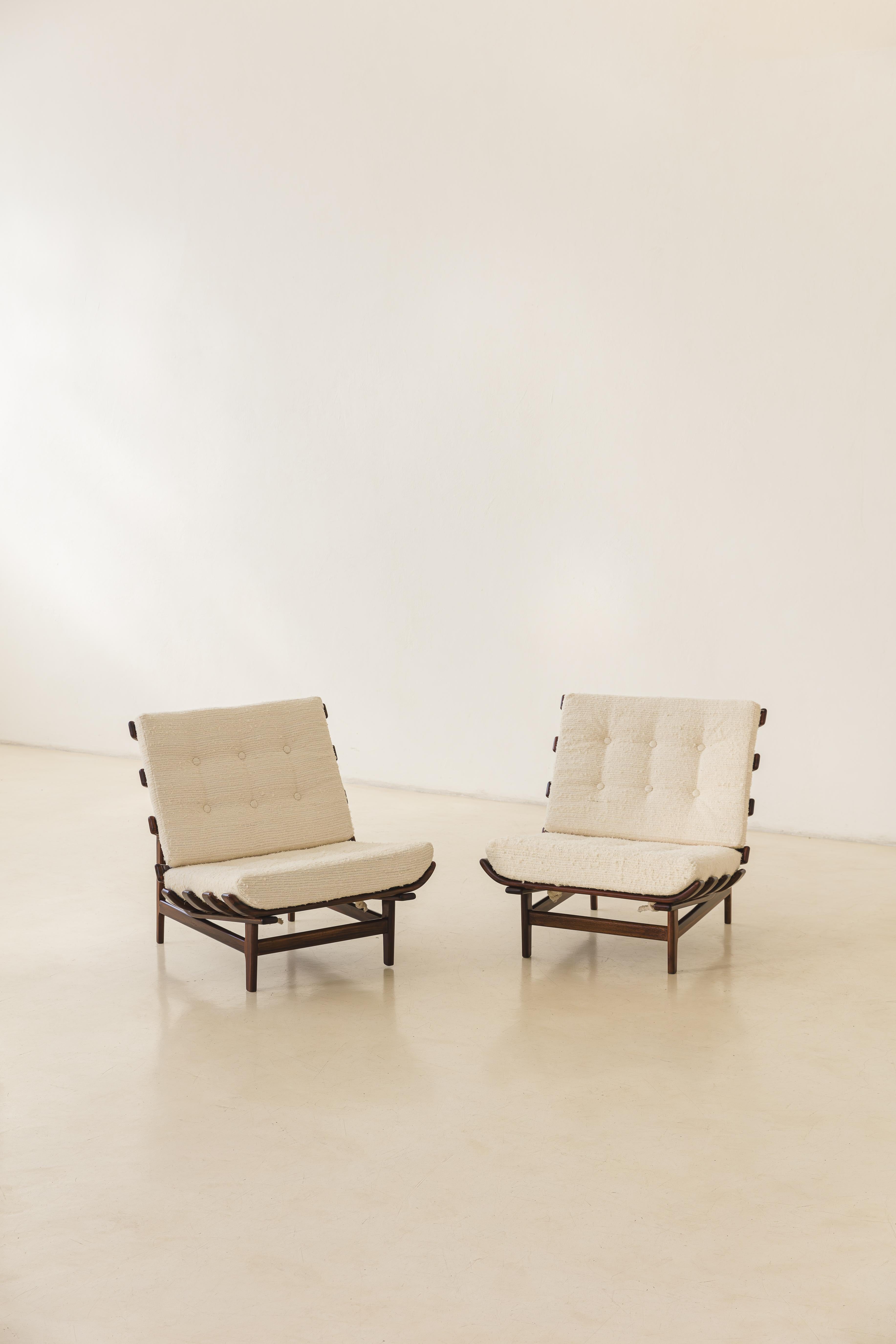 Pair of Armchairs by Móveis de Madeira Pailar, 1960s For Sale 1