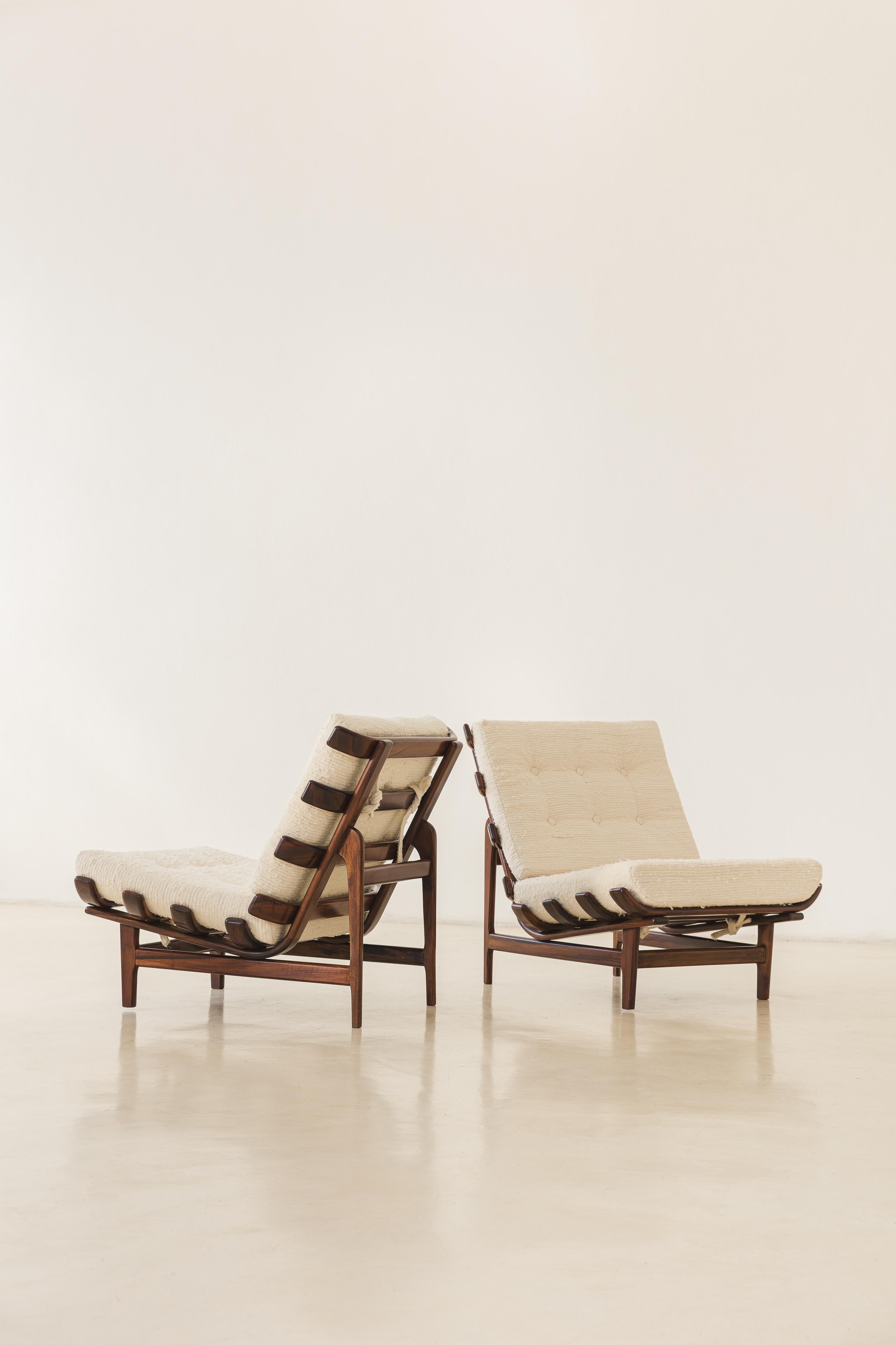 Mid-20th Century Pair of Armchairs by Móveis de Madeira Pailar, 1960s For Sale