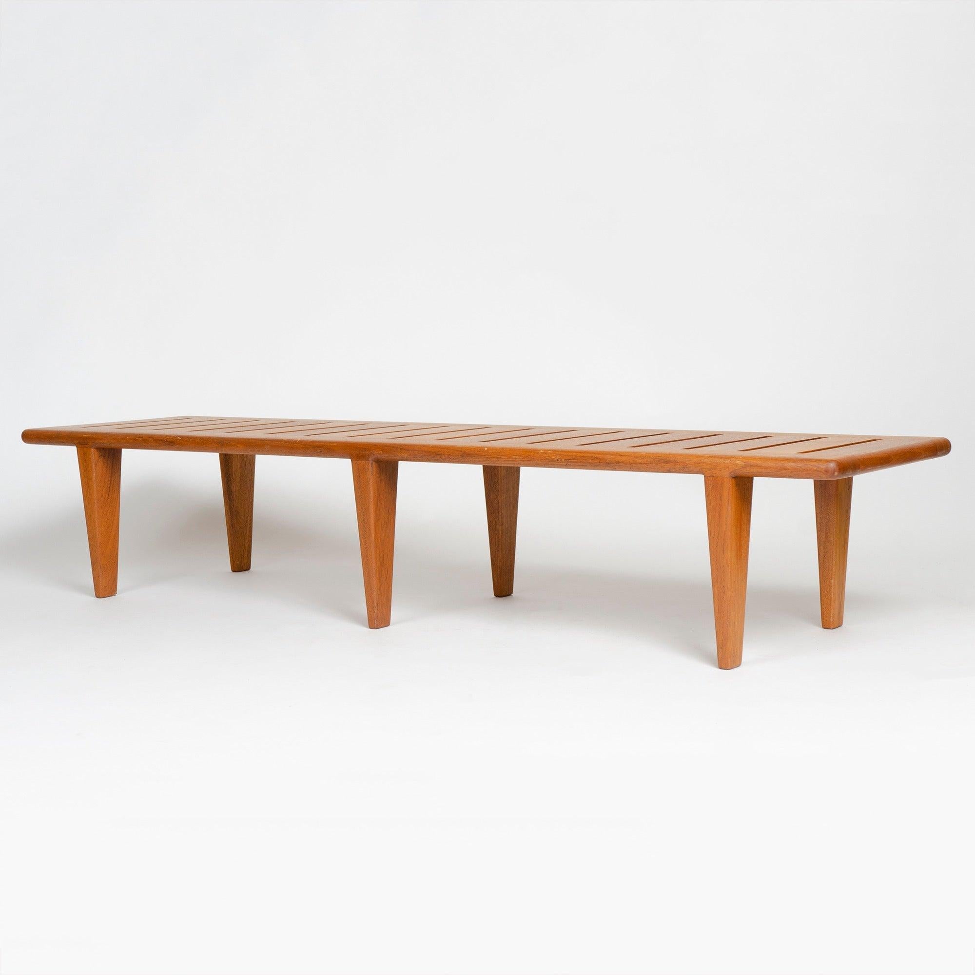Banco de listones de Hans J. Wegner para Johannes Hansen Danés en venta