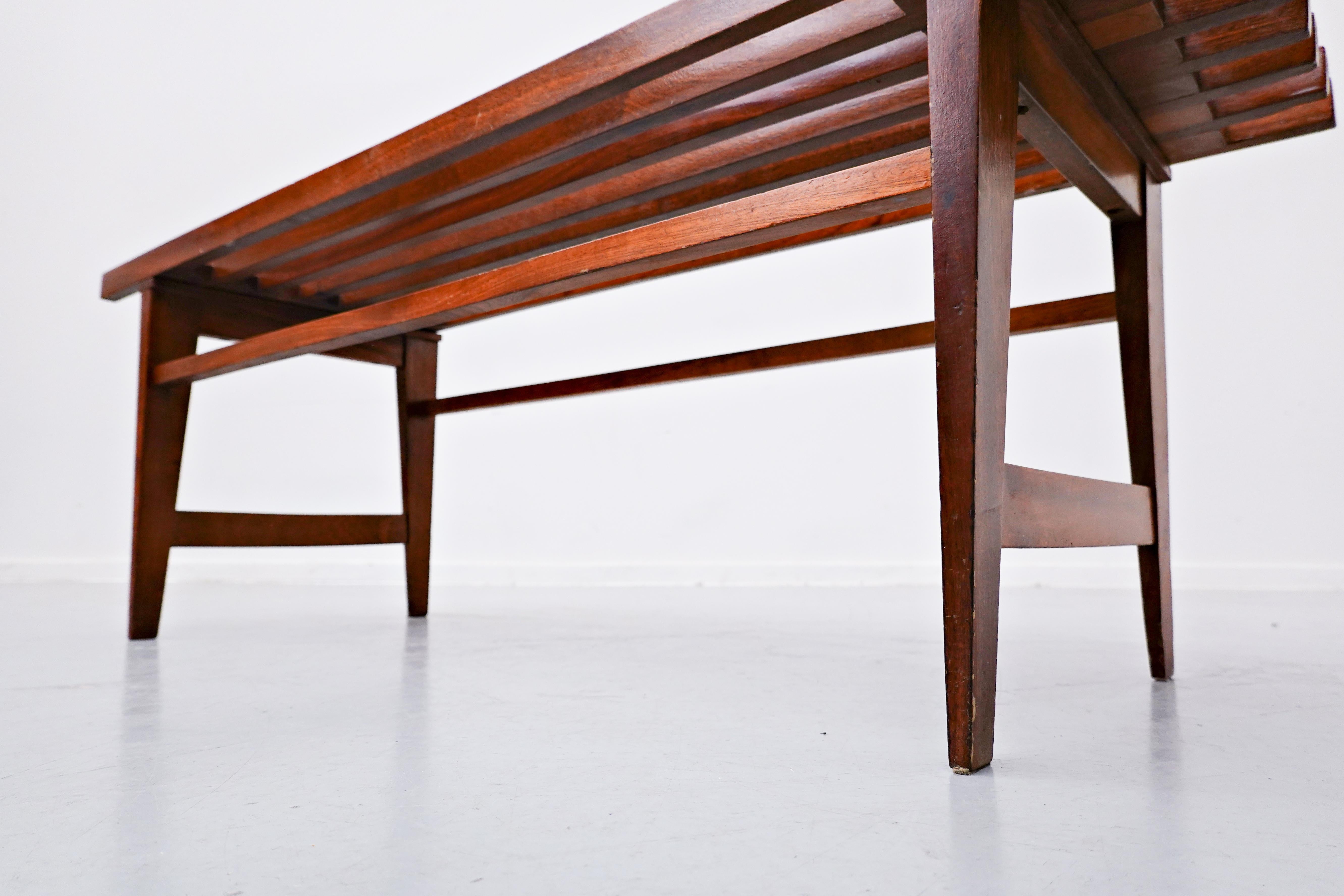 Mid-Century Modern Slatted Bench, Teak, Italy, 1960s In Good Condition In Brussels, BE