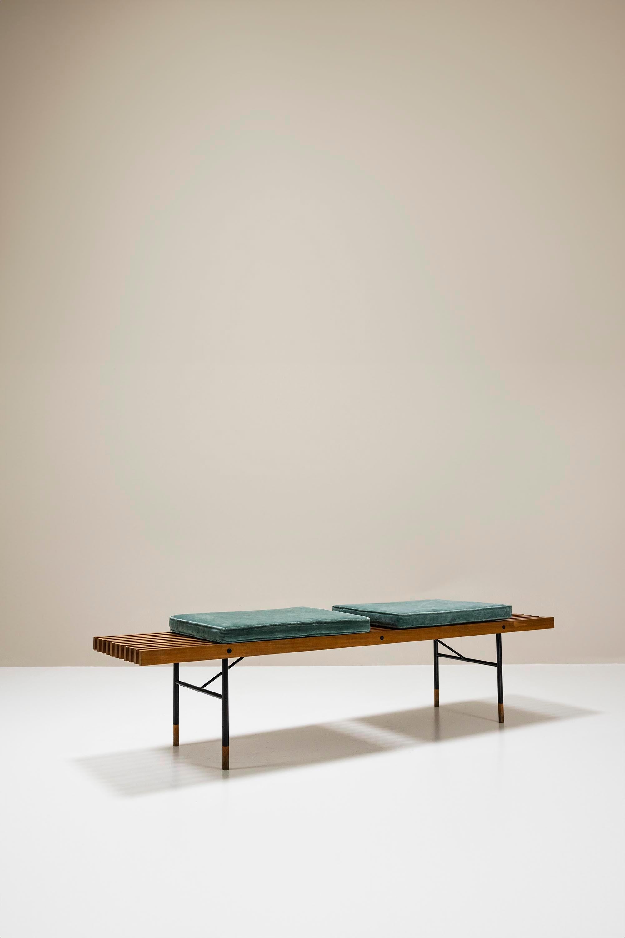 Mid-20th Century Slatted Straight Wooden Bench With Blue Cushions By Poggi, Italy 1960's