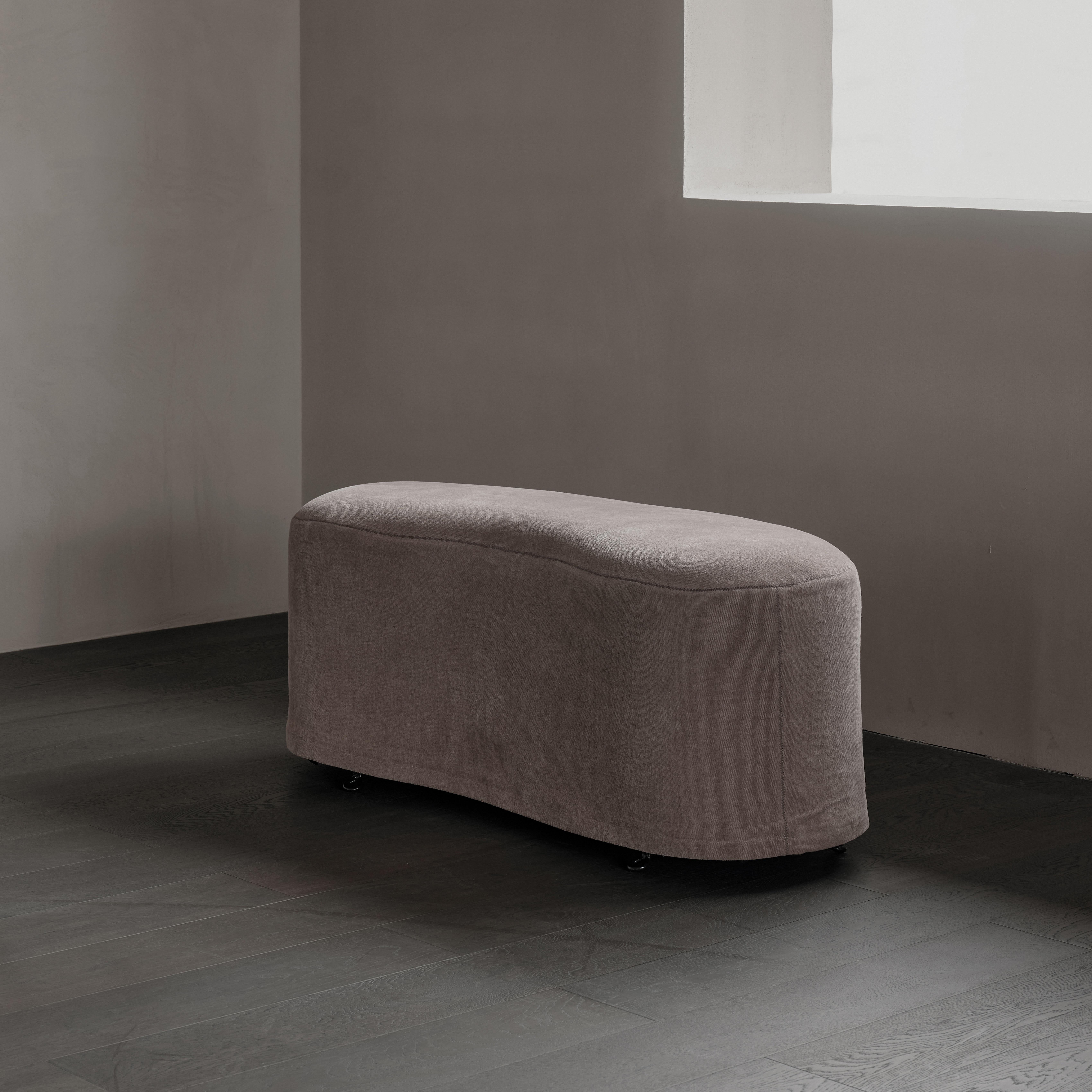 Postmoderne Tabouret Slay par DAaZ en vente