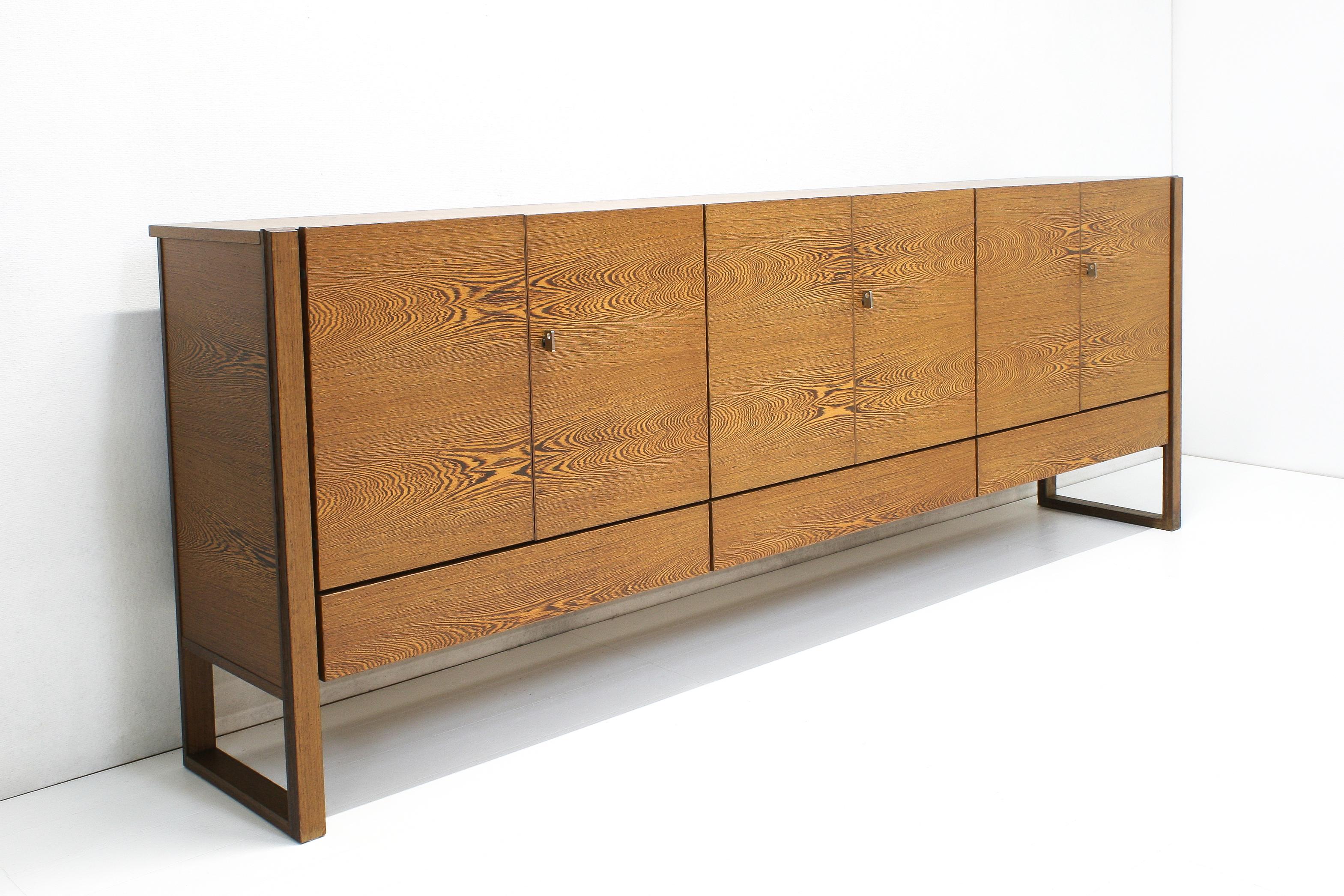 Sled Base Sideboard in Wengé from N-Line International, Belgium, 1970s In Good Condition For Sale In Izegem, VWV