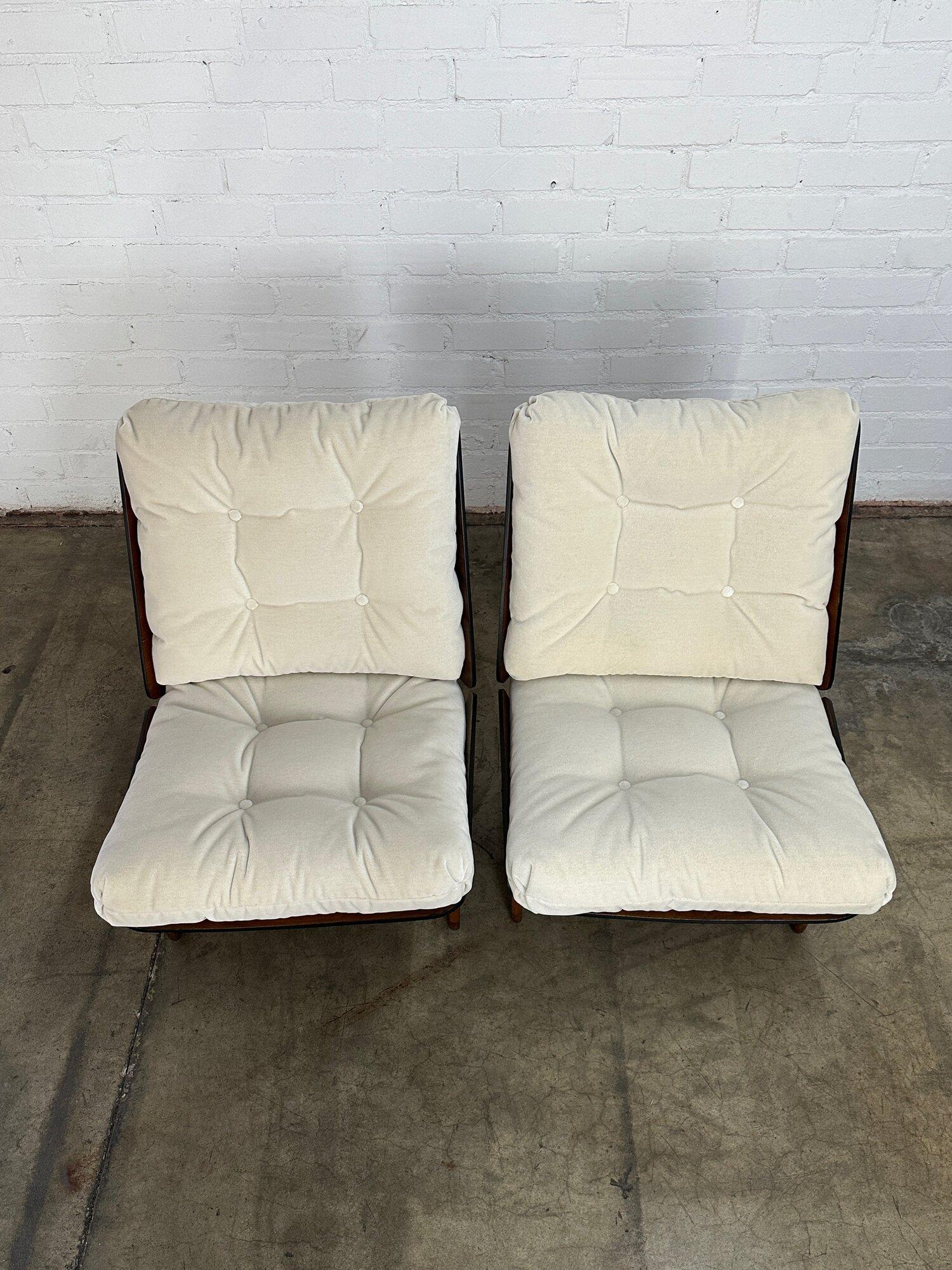 Mid-20th Century Sled Chair by Hans Juergens for Deco House- pair For Sale