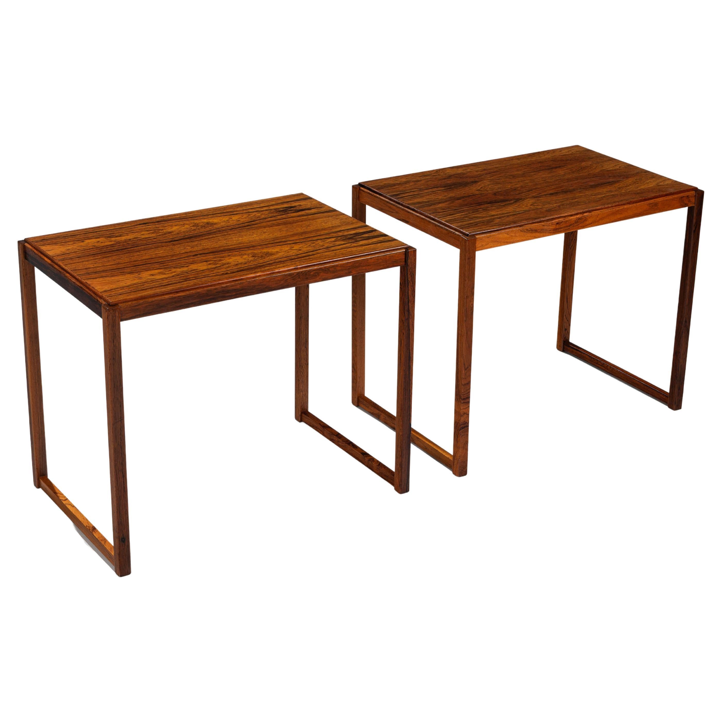Paire de tables d'appoint en palissandre à pieds traîneaux Milieu du siècle Danemark 1960 en vente