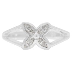 Elegante anello a petalo con diamante naturale marquise da 0,12 carati in oro bianco 18 carati