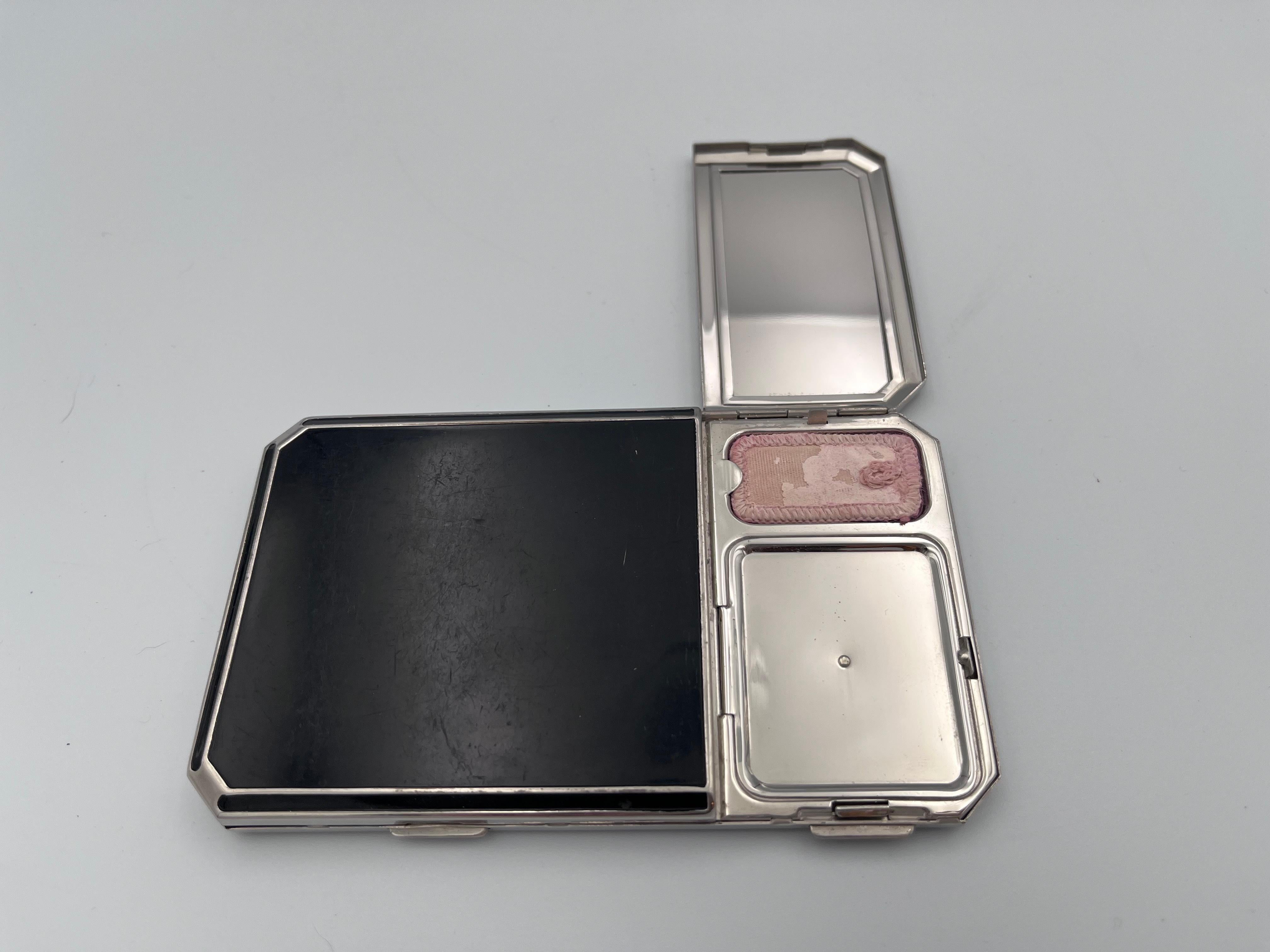 Sleek Art Deco Black Enamel Ladies Cigarette Case and Compact, Richard Hudnut For Sale 6