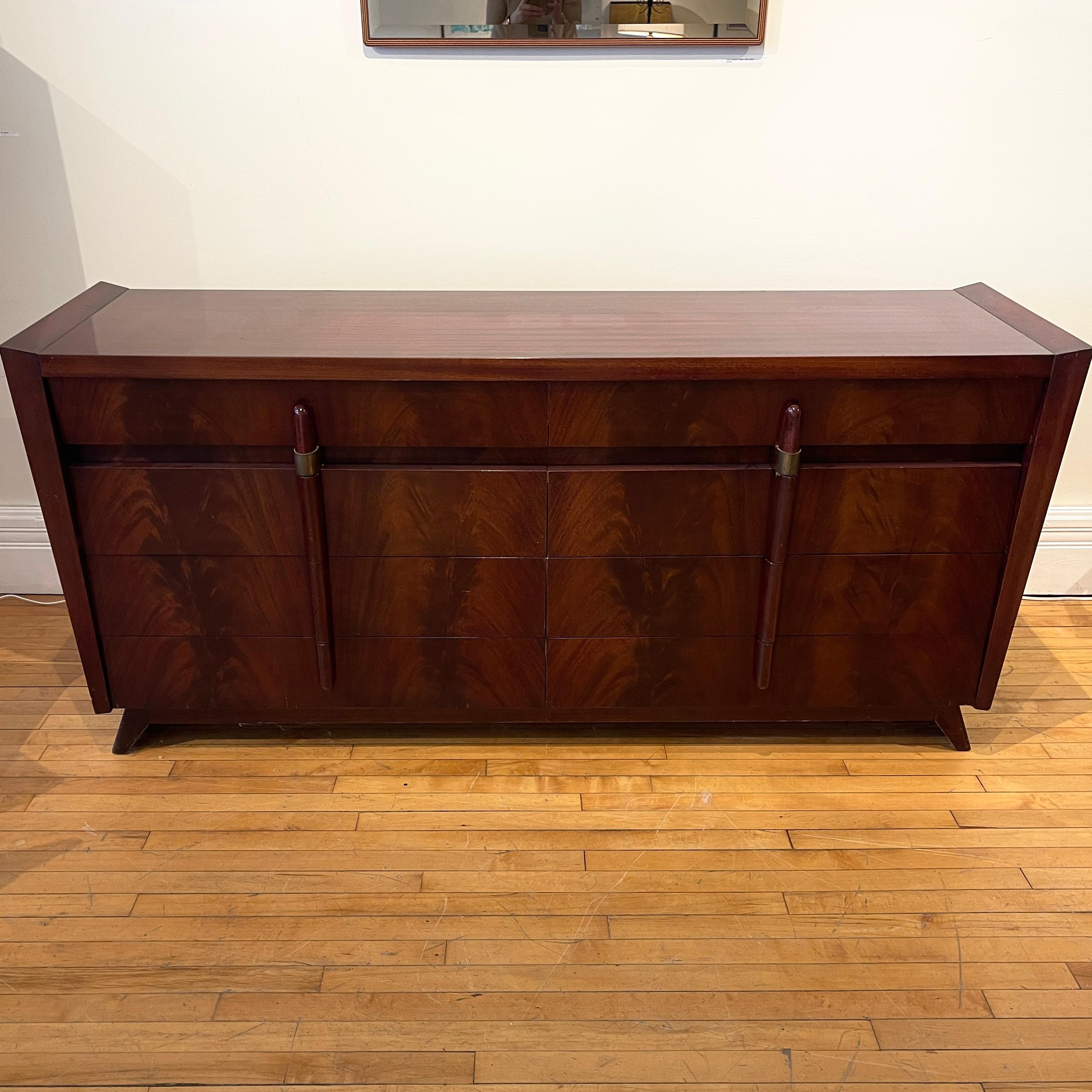 Sleek Art Deco Machine Age Mahogany & Brass Dresser or Credenza In Good Condition In Hudson, NY
