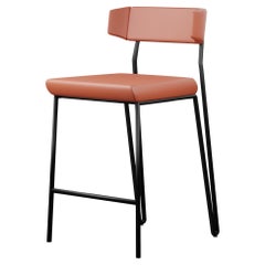 Sleek barstool Dih with Coral leather handcrafted by Murmurio