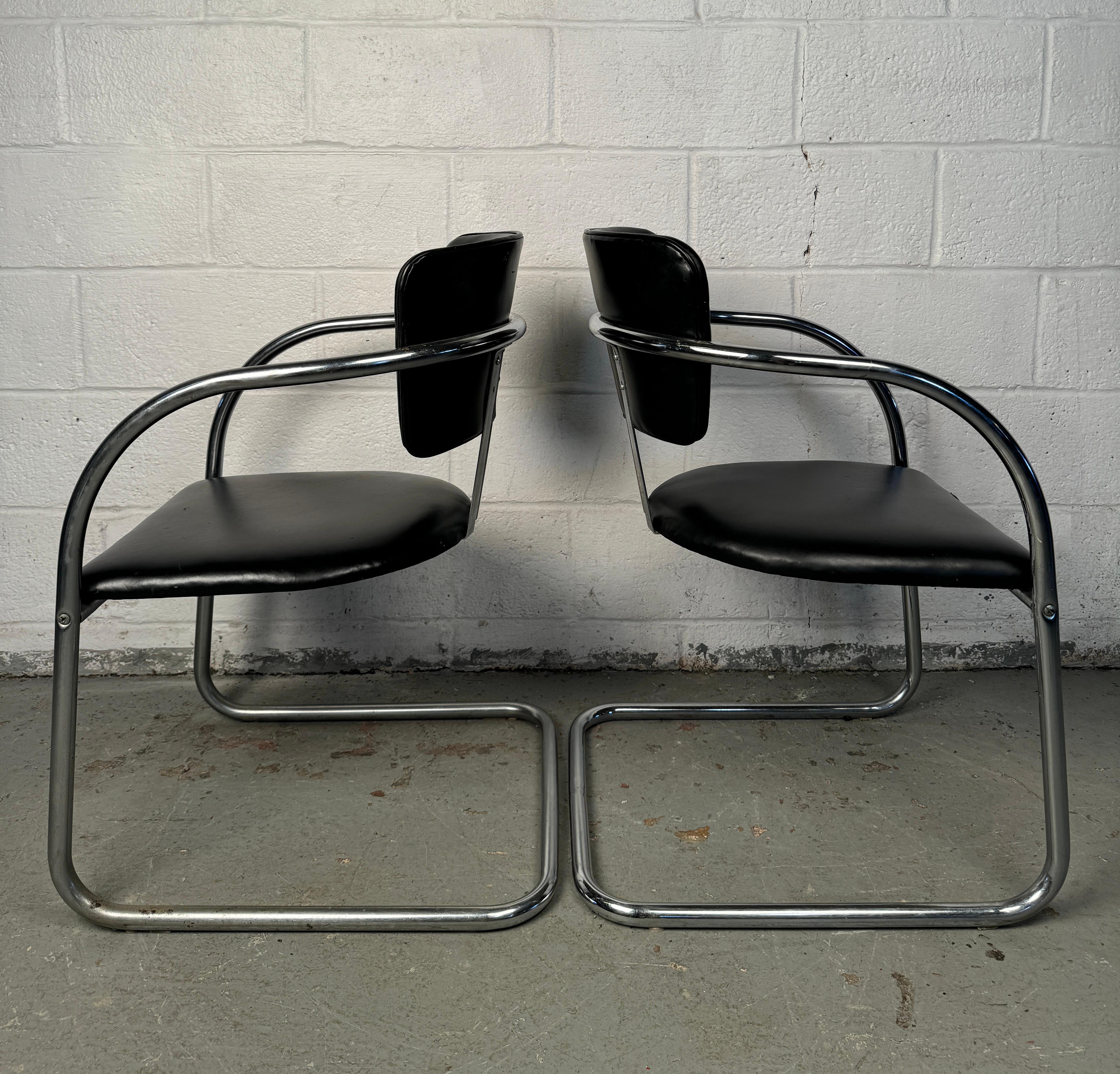 Ensemble de tables B10 du Bauhaus par Marcel Breuer en vente 4