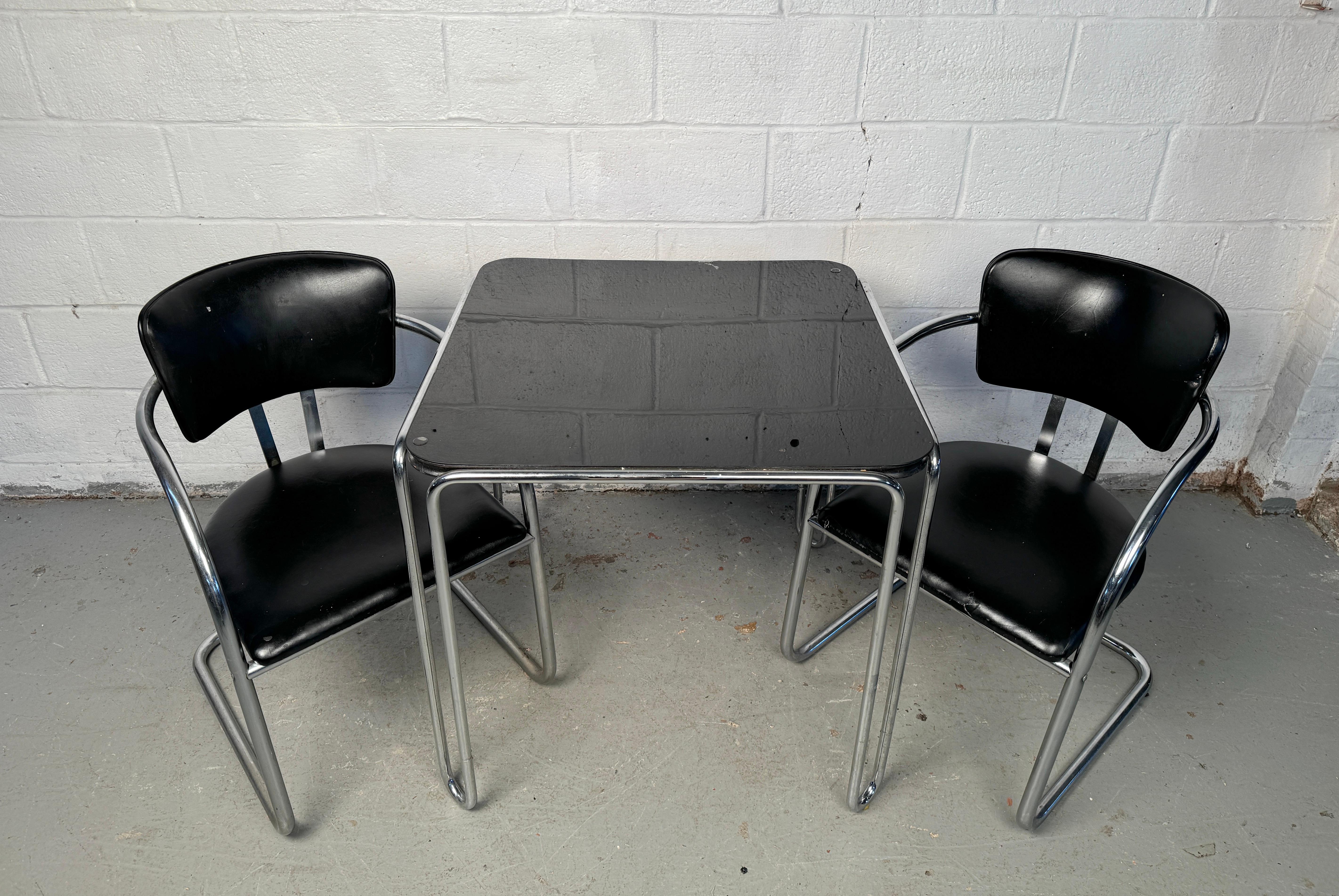 Tchèque Ensemble de tables B10 du Bauhaus par Marcel Breuer en vente