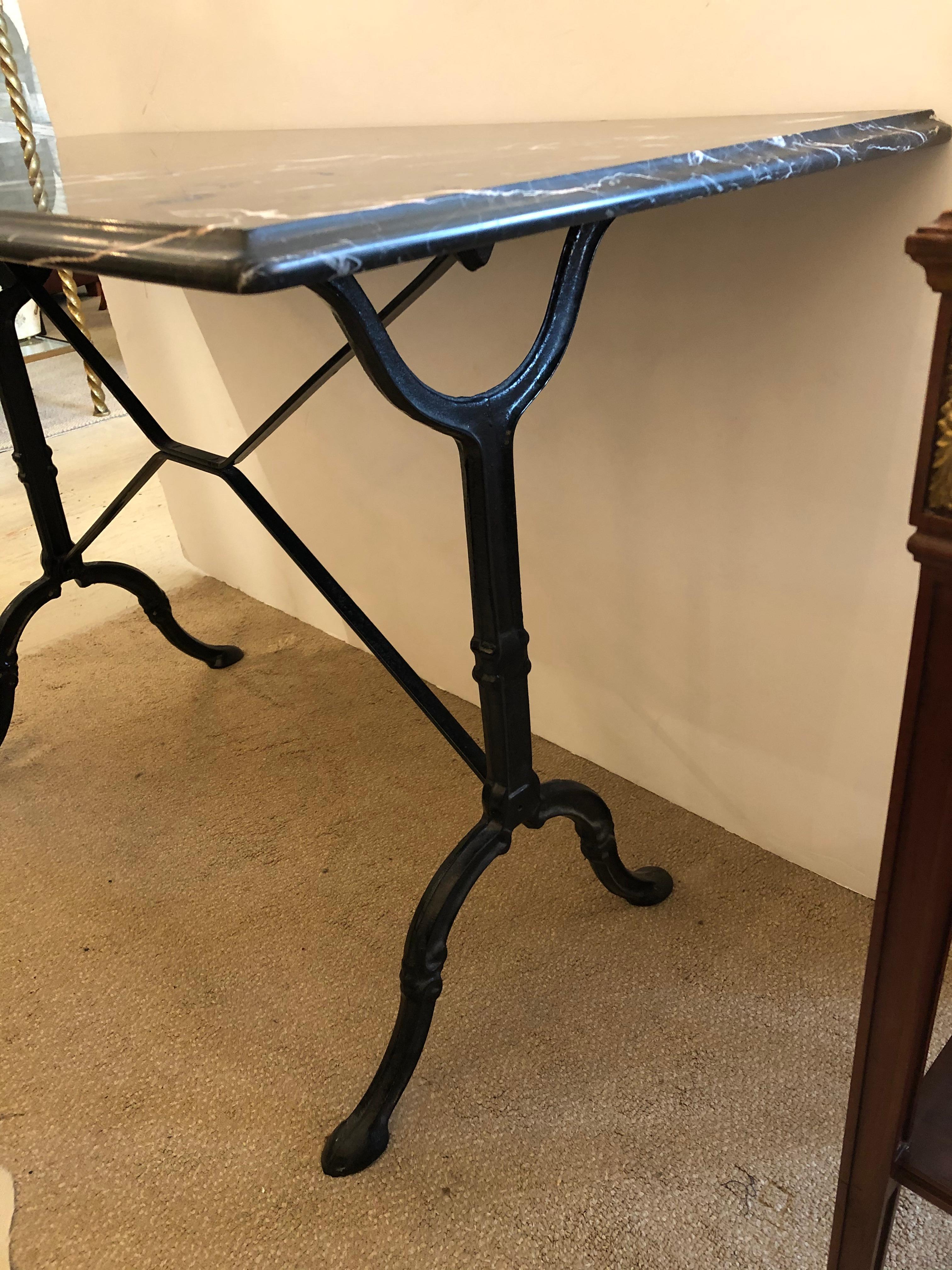 Sleek Black and White Marble and Wrought Iron Console Writing Table Desk In Excellent Condition In Hopewell, NJ