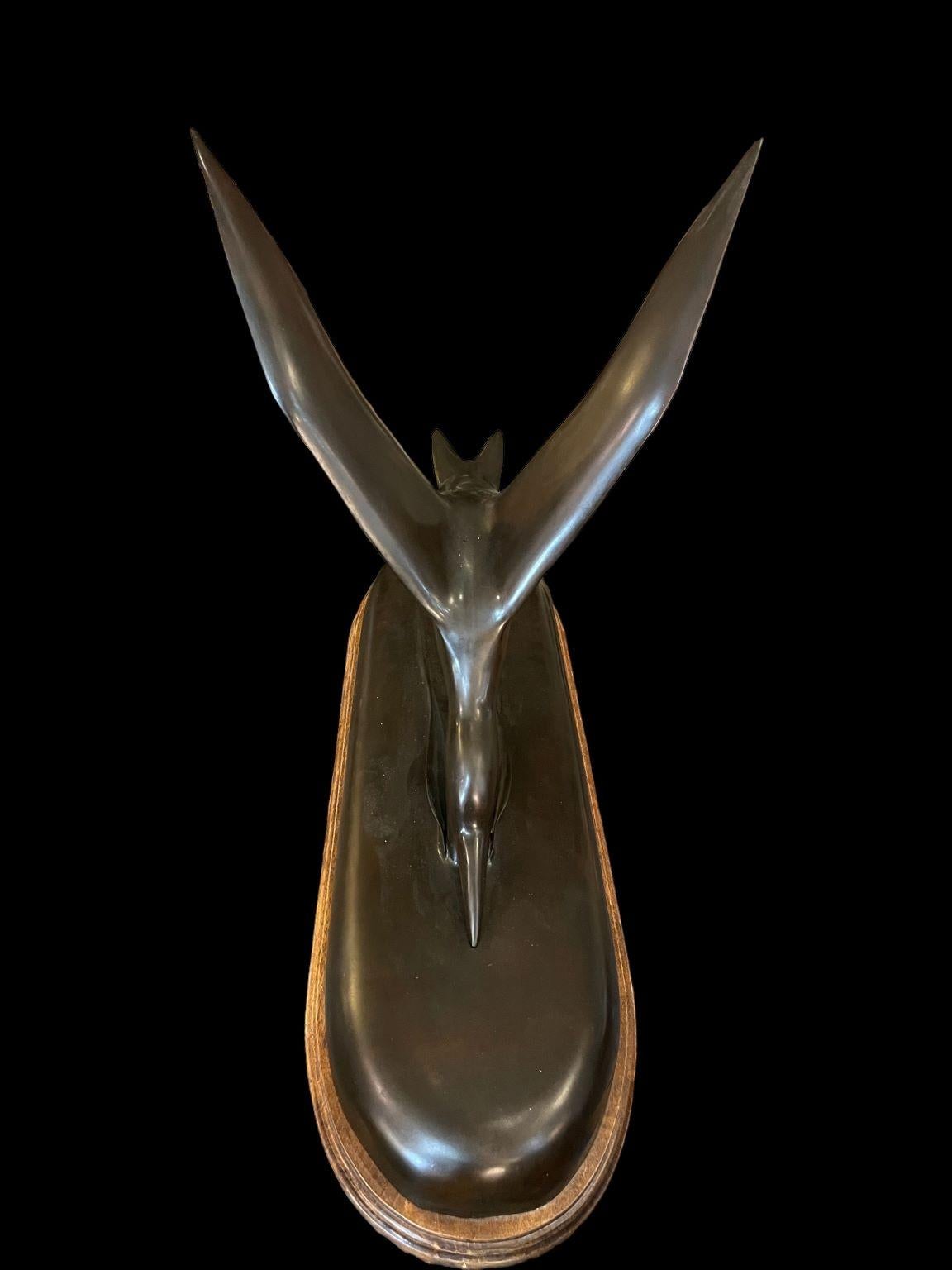 Sleek Bronze Seagull Skimmer by P.S. Bowe Circa 1983 For Sale 7