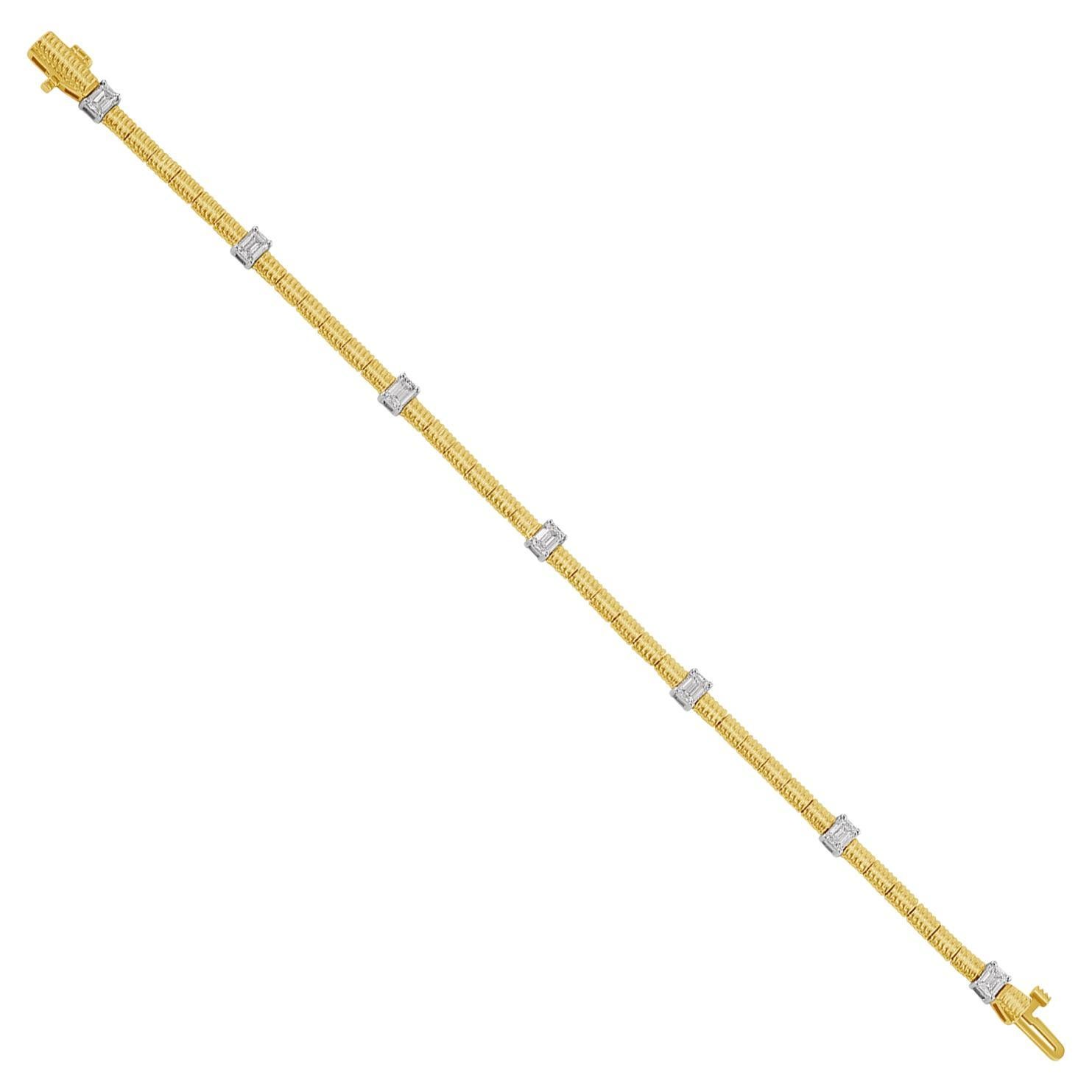 Elegantes Kettenarmband mit Diamanten aus 14k Gelbgold im Angebot