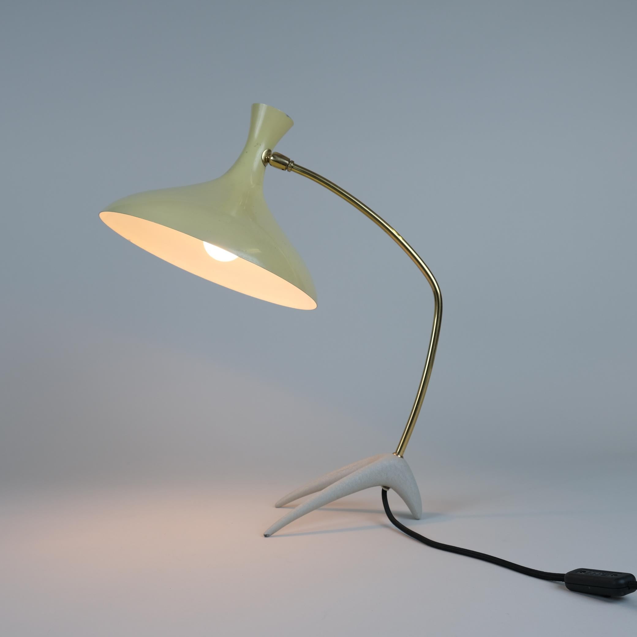 Lampe de table à pattes d'oie jaune par Karl-Heinz Kinsky pour Cosack, années 1950 Bon état - En vente à Helsinki, FI