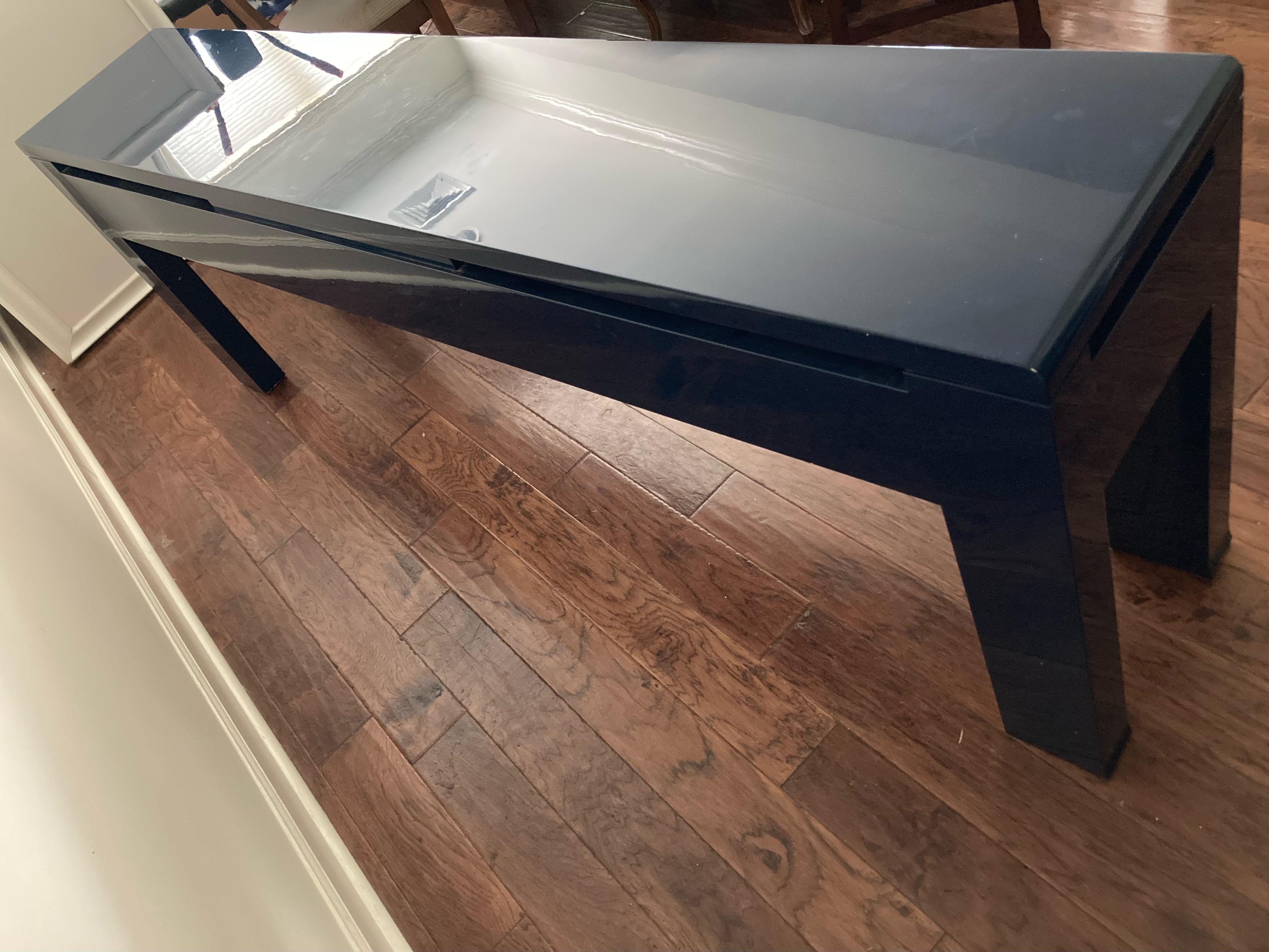 blue lacquer side table