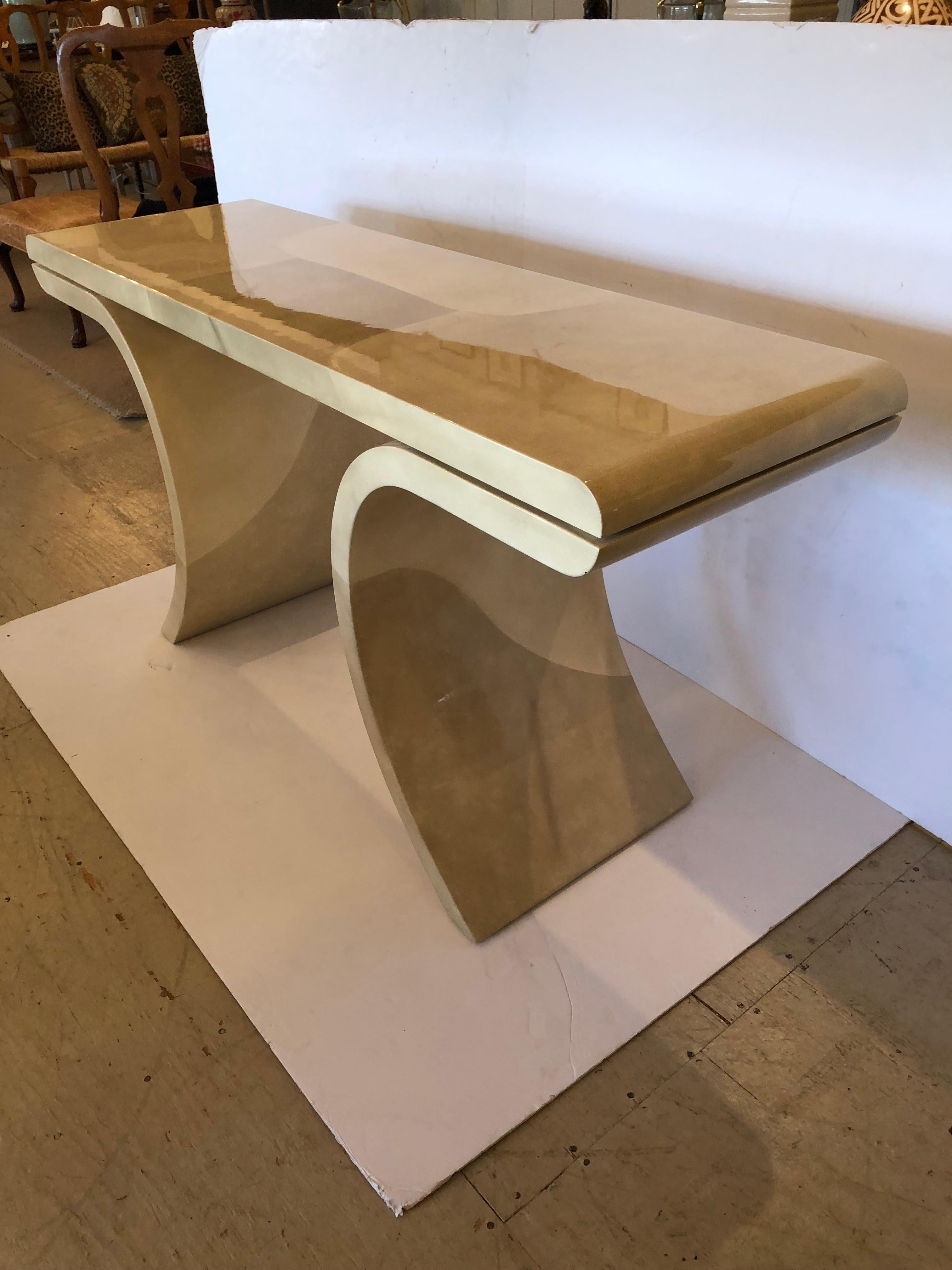 Sleek & Glossy Cream Laquered Faux Goatskin Karl Springer Style Console Table In Good Condition In Hopewell, NJ