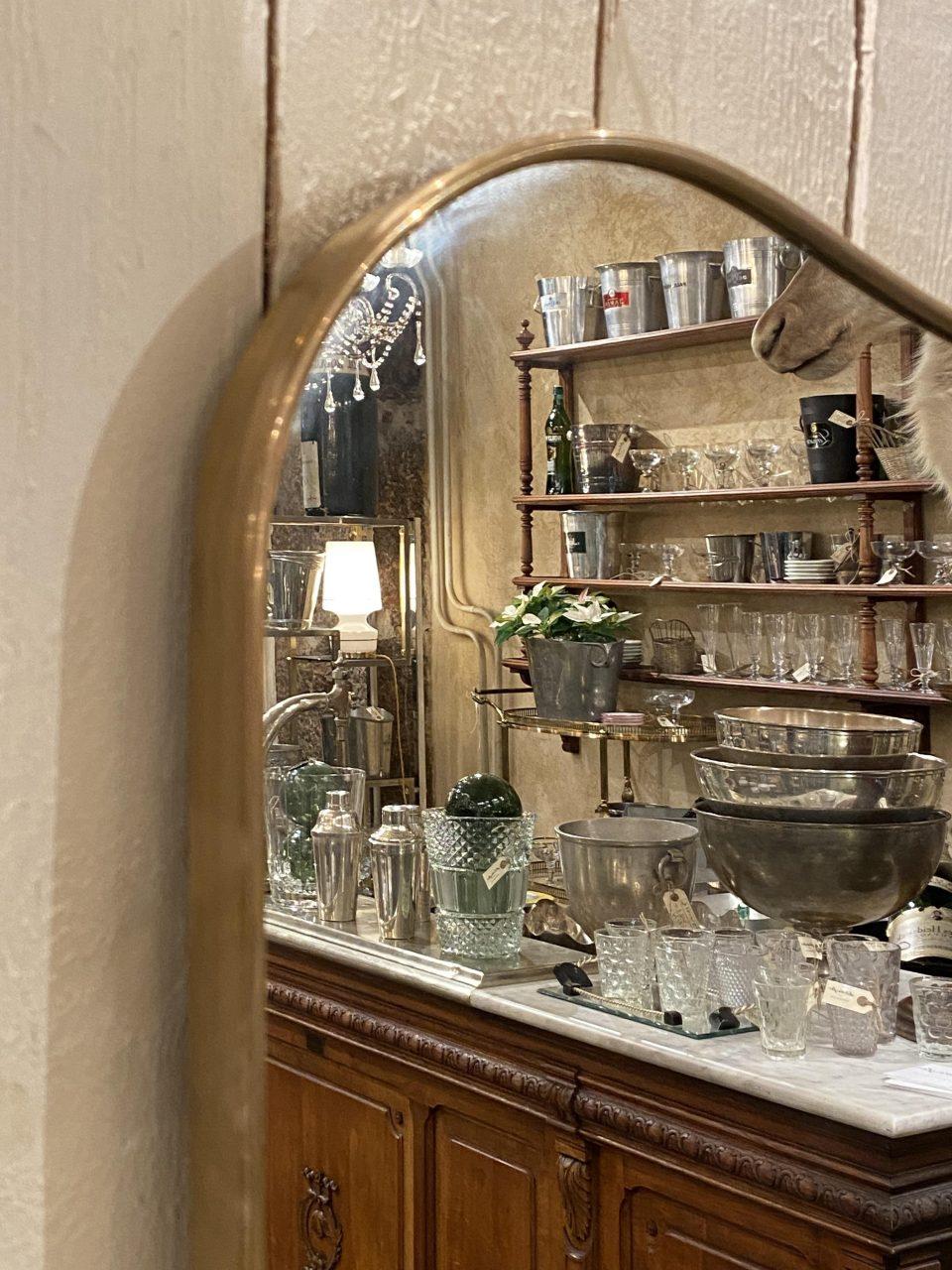 Sleek Larger Very Tall Brass Mirror-Midcentury, Italy In Good Condition In Copenhagen K, DK