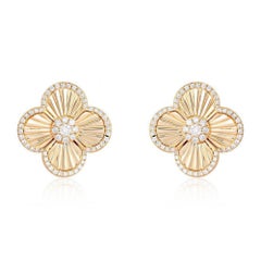 Pendientes de botón con forma de flor de oro amarillo de 14 quilates y diamante de 0,65 ct