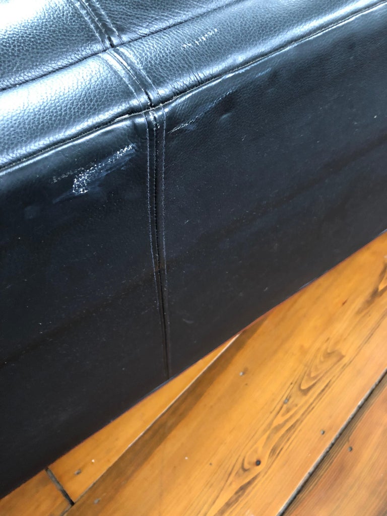 Sleek MidCentury Modern Black Leather Sofa For Sale at 1stDibs