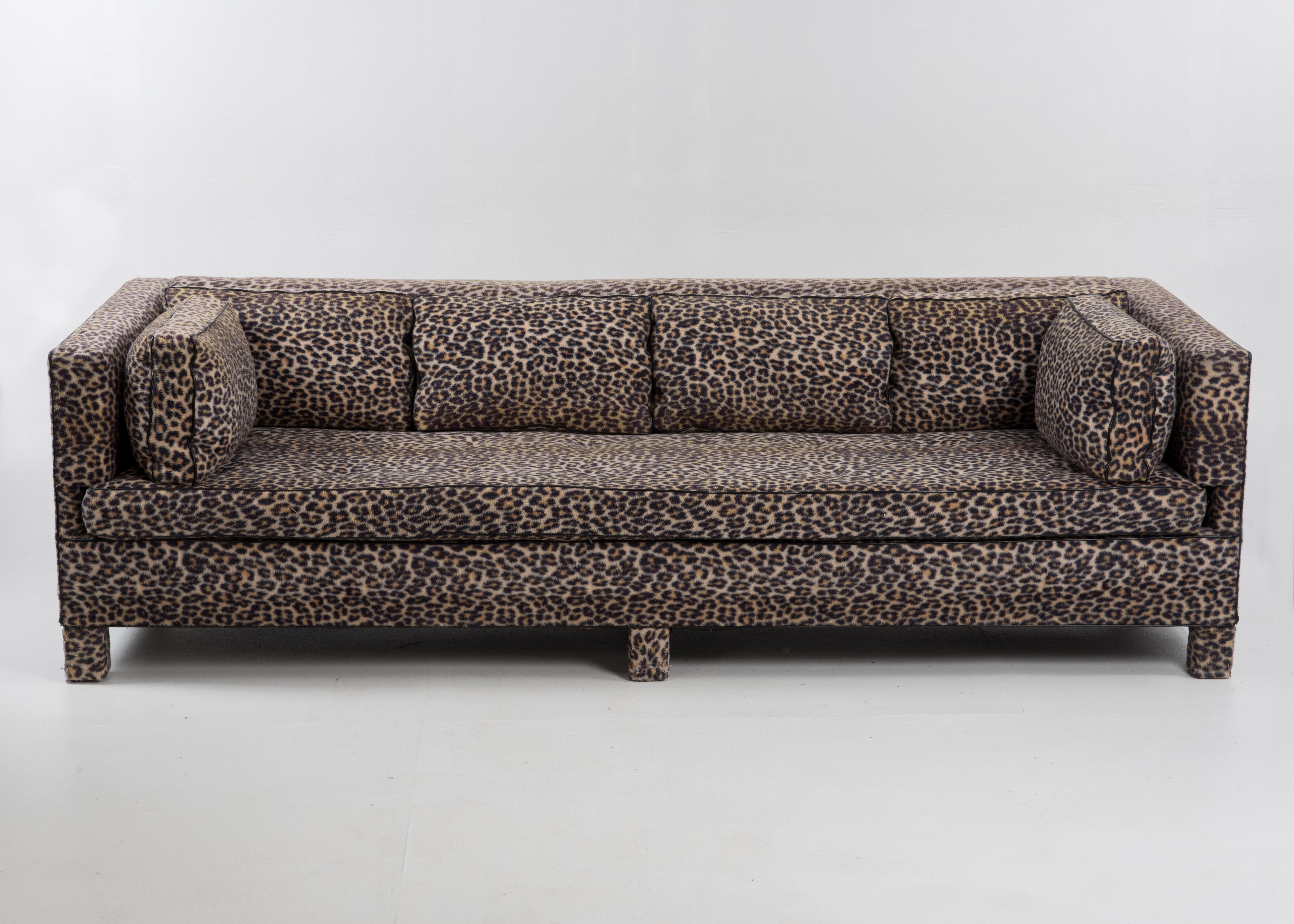 Sleek Mid-Century Modern Moviestar Sofa by Billy Baldwin 3