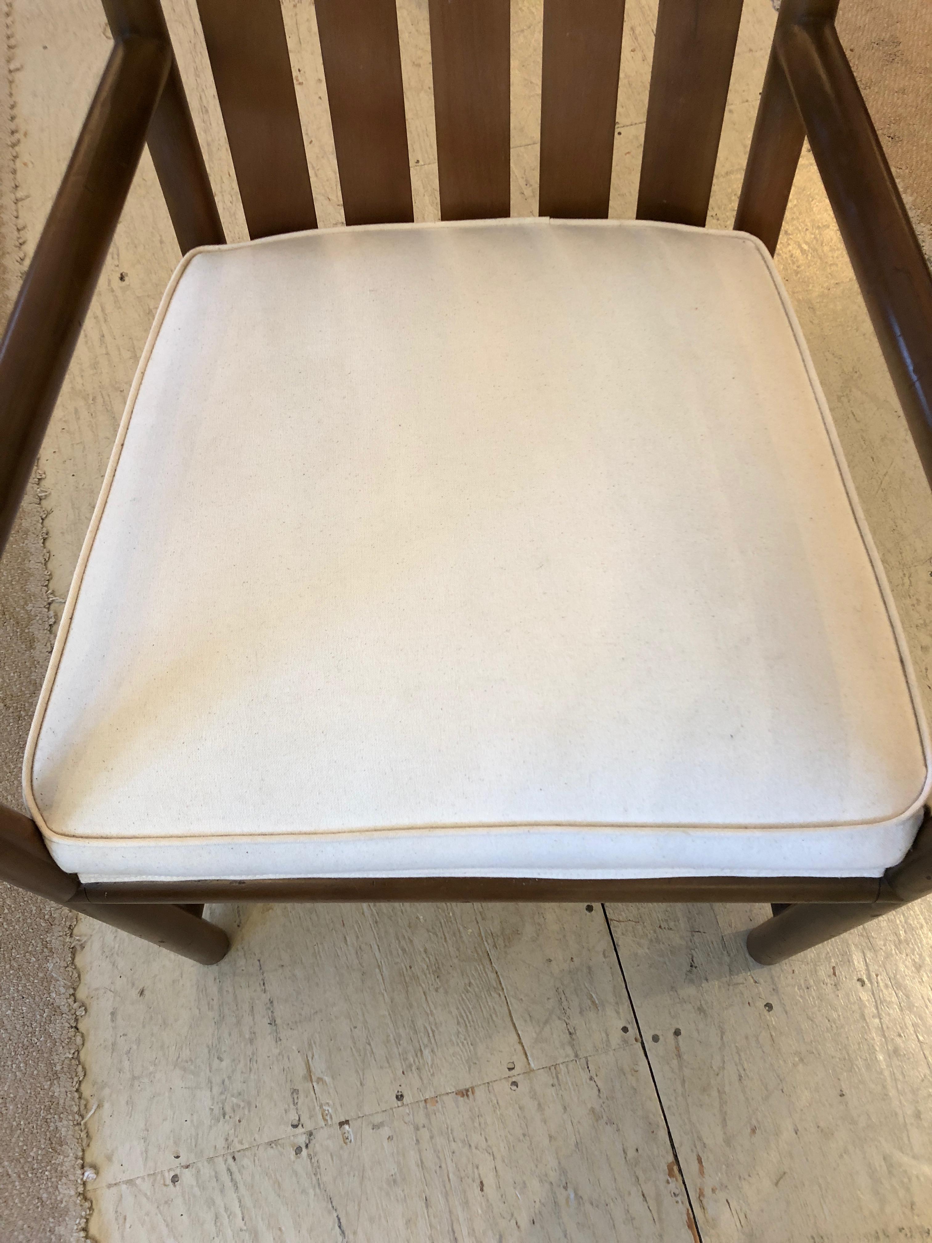 Sleek Mid-Century Modern T. H. Robsjohn-Gibbings Walnut Armchair Club Chair For Sale 3