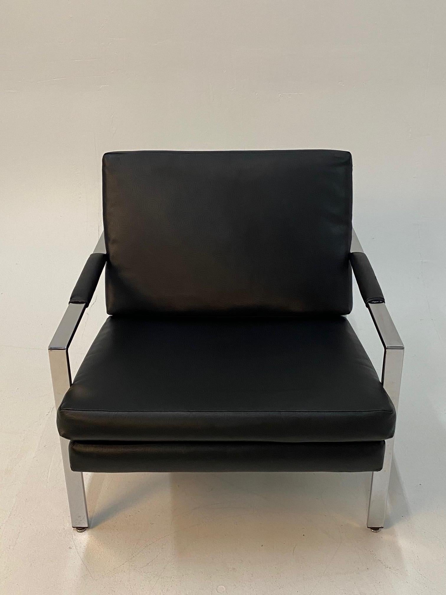 Faux Leather Sleek Pair of Vintage Milo Baughman Style Chrome & Black Vinyl Club Chairs For Sale
