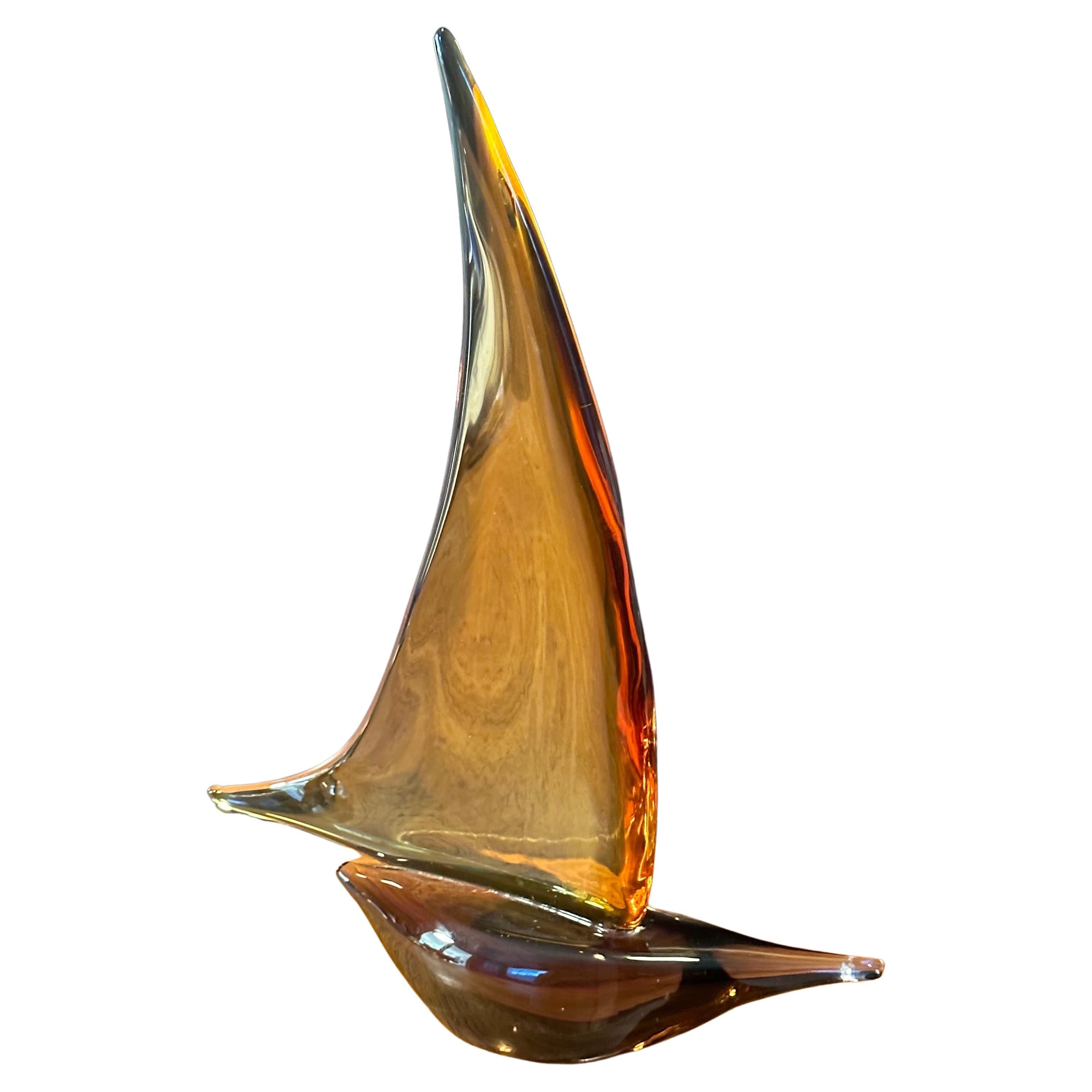 Mid-Century Modern Sleek Sailboat Sculpture in Amber Art Glass by Murano Glass For Sale