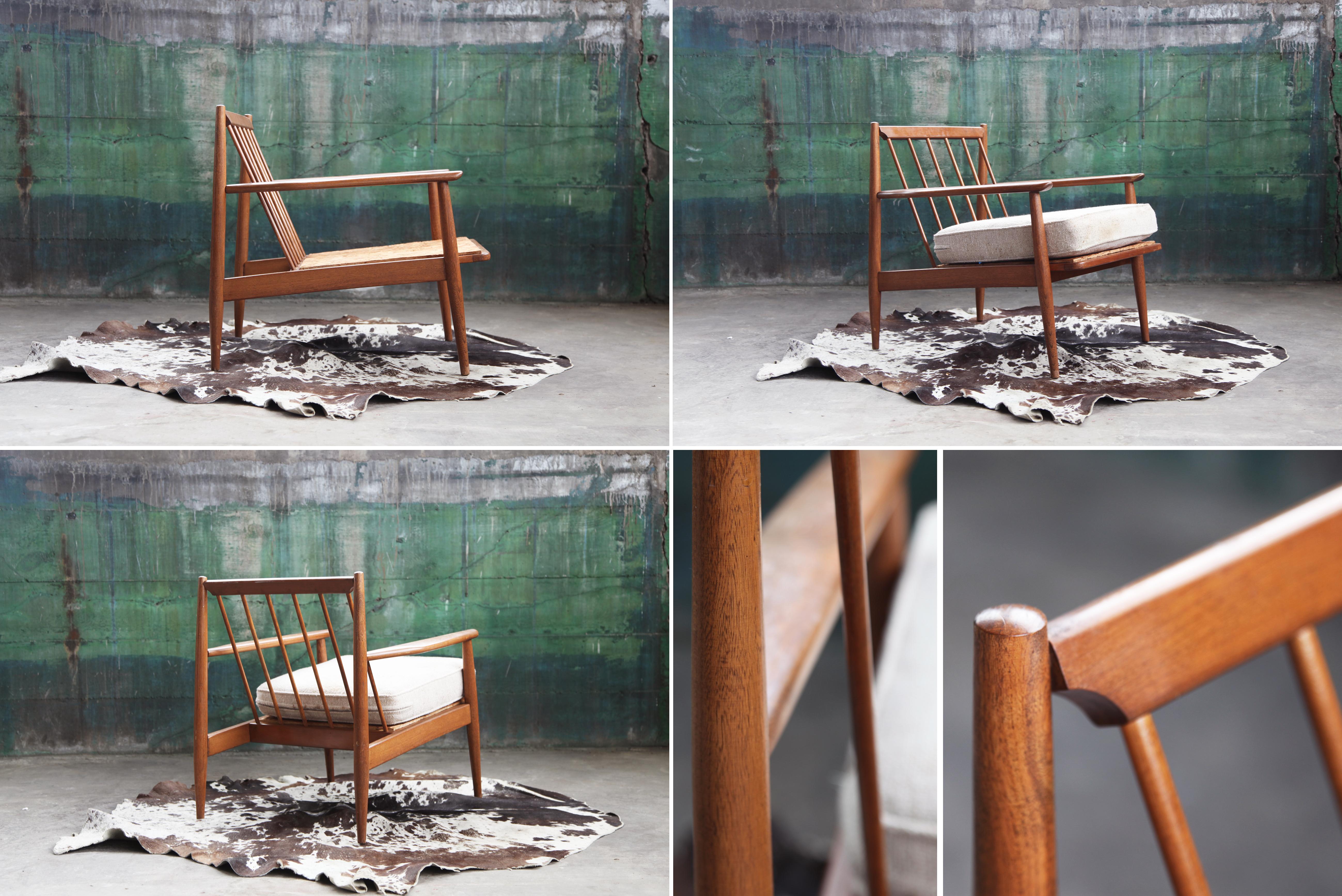 Sleek Sculptural Midcentury Danish Style Walnut Lounge Chair Frame For Sale 2