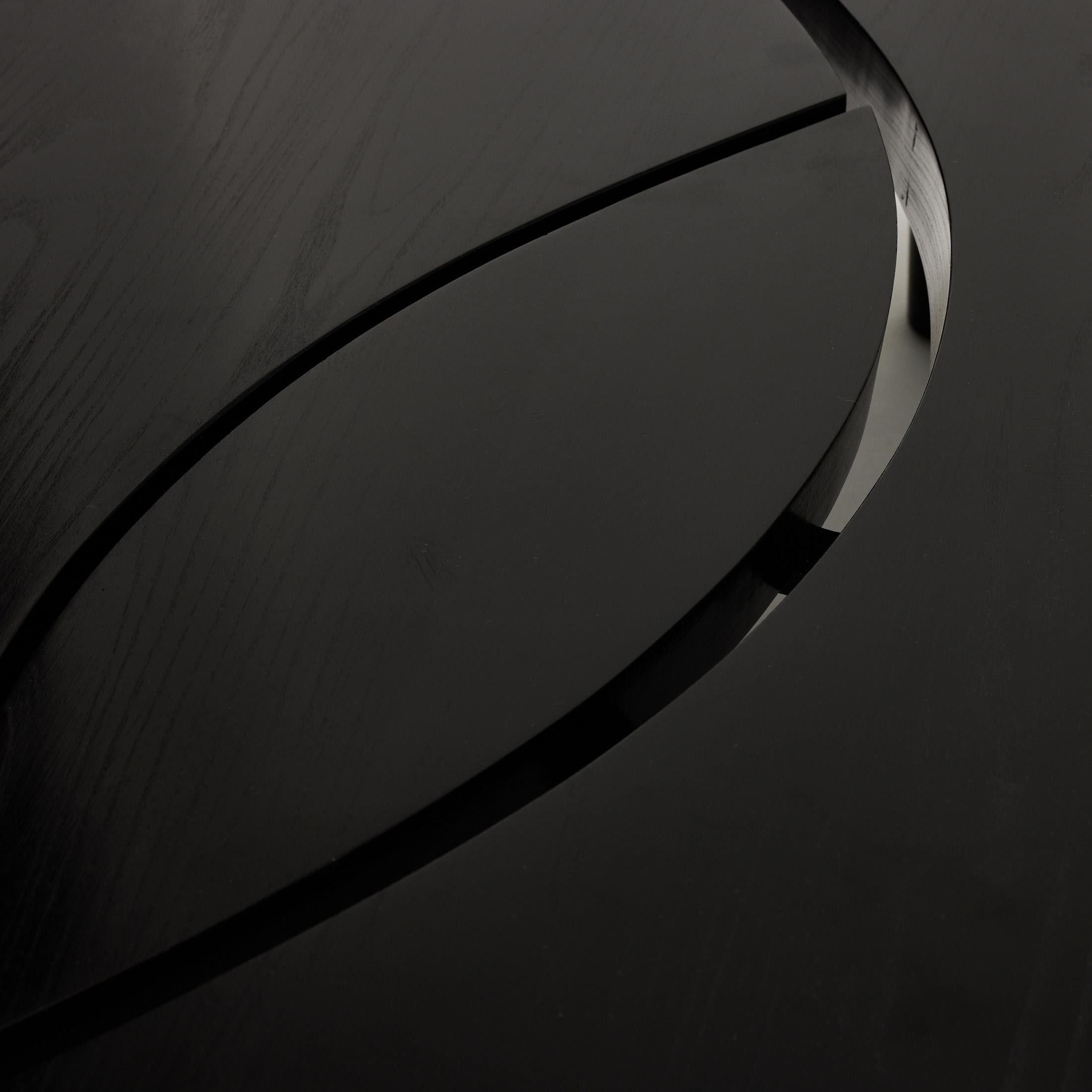 Sleek Sophistication: Pierre Chapo's T22 Table in Special Black Edition For Sale 4