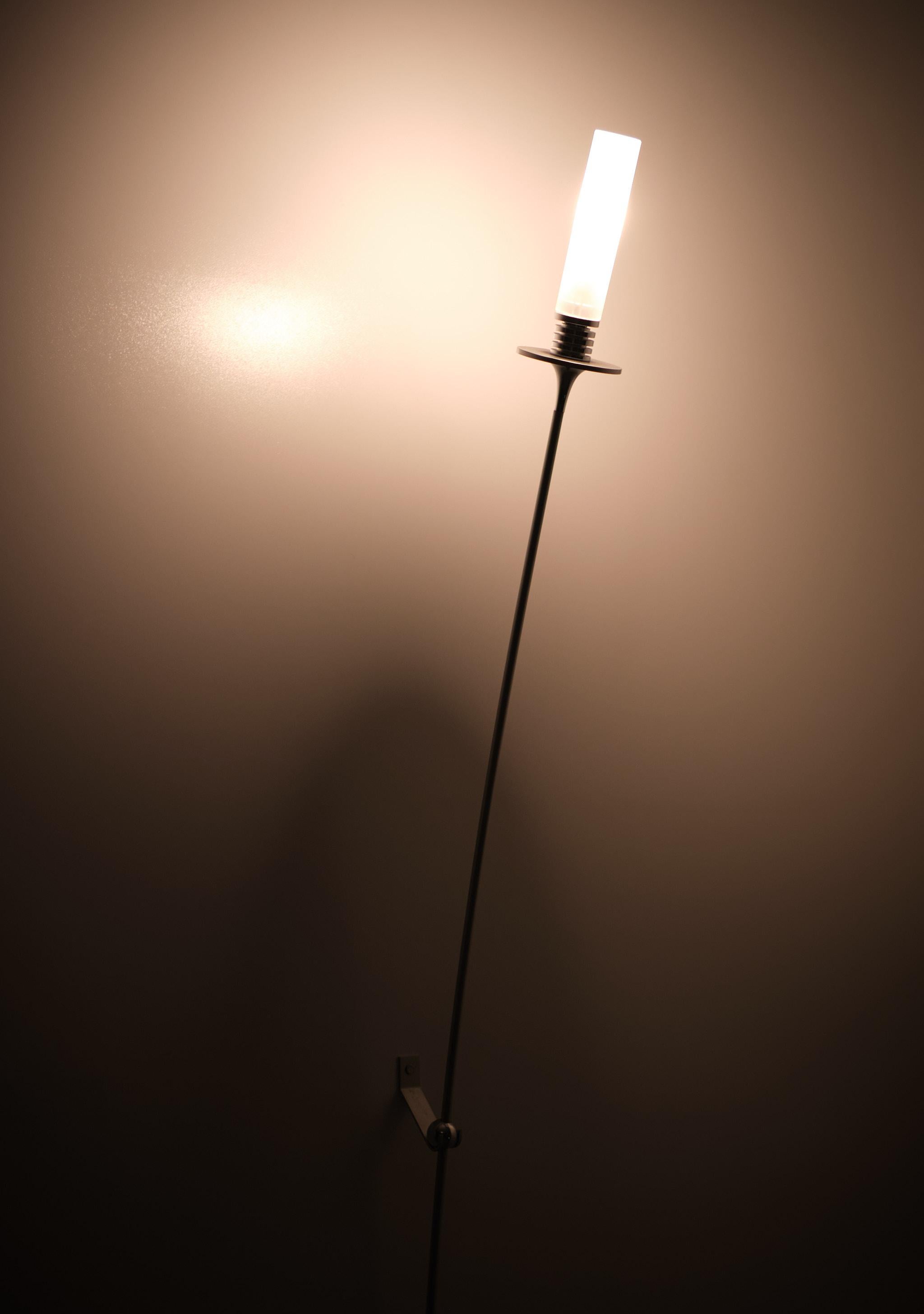 Sleek tall Halogen Wall lamp Occhio Italy  For Sale 2