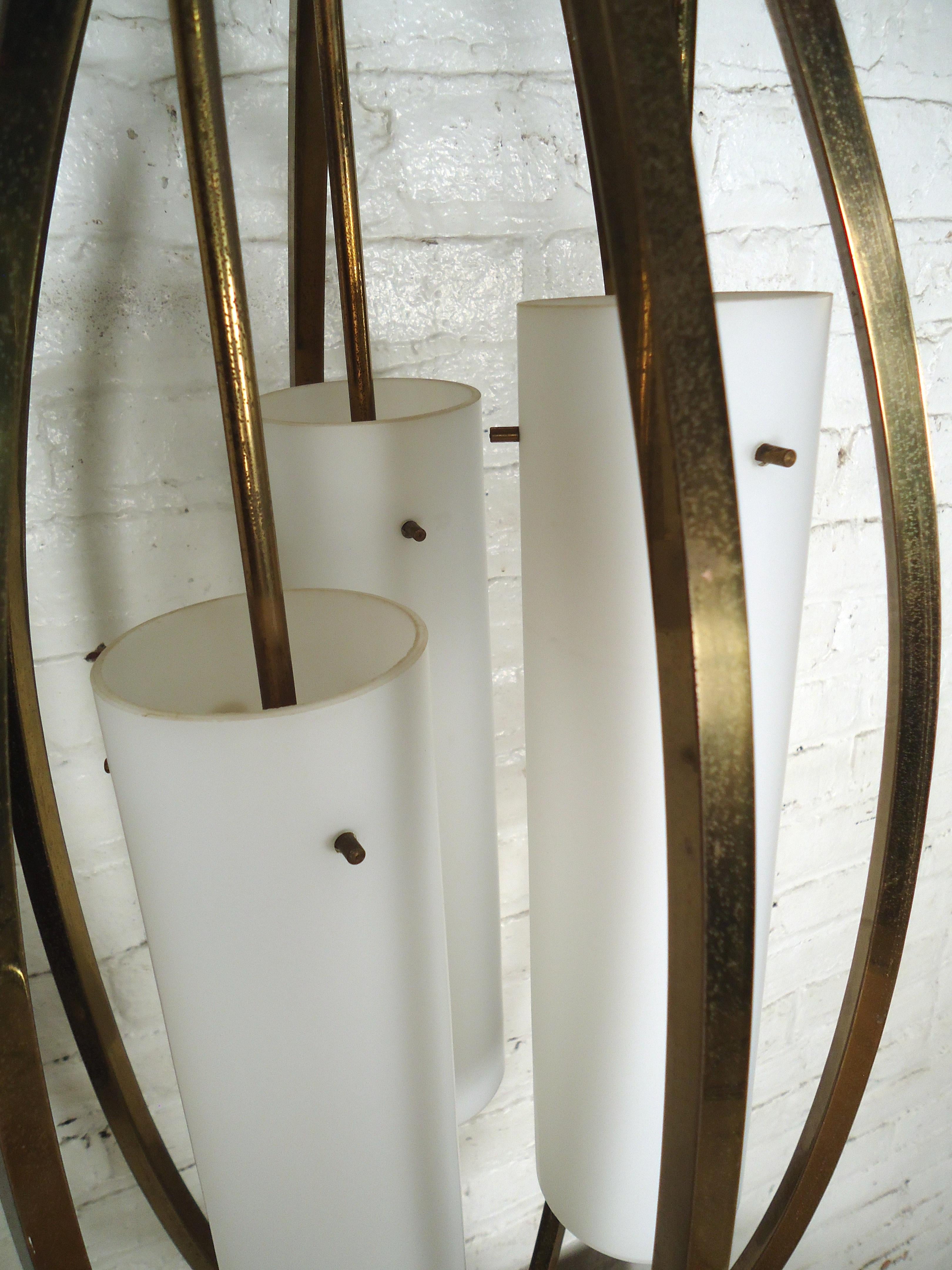 Sleek Vintage Modern Brass Lamp For Sale 3