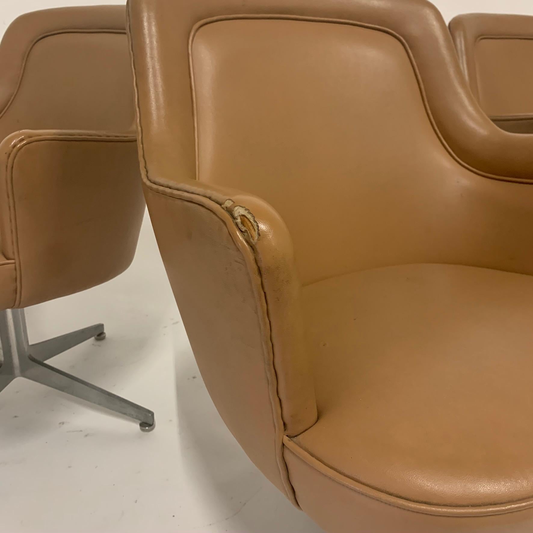 American Sleek Ward Bennett for Lehigh Naugahyde Barrell Back Desk Chairs For Sale