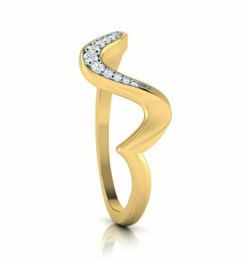 Round Cut Sleek Wave Ring Diamond Wedding Ring Minimalist Diamond Engagement Ring Band. For Sale