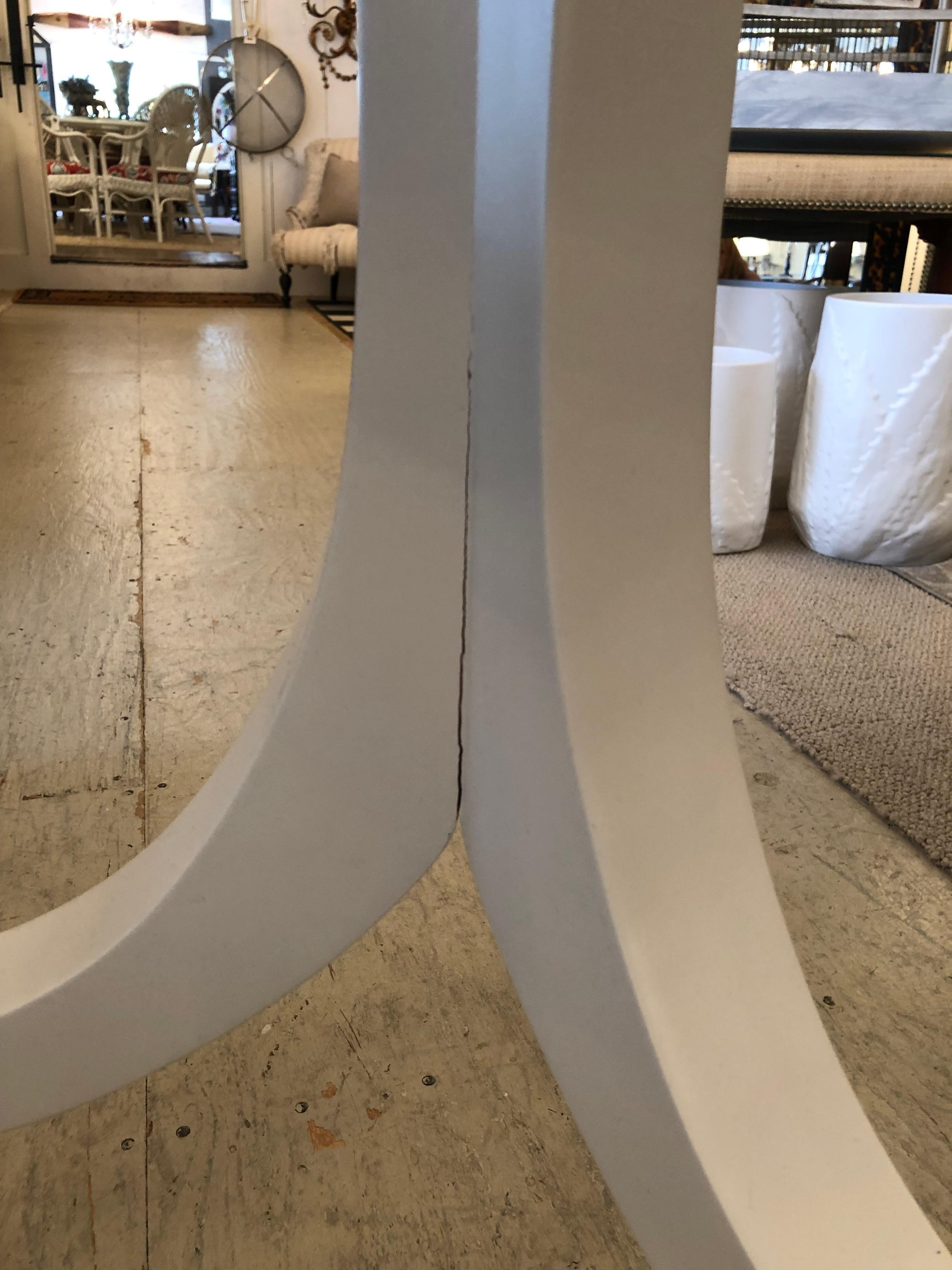 American Sleek White Round Breakfast Table with Tripod Legs