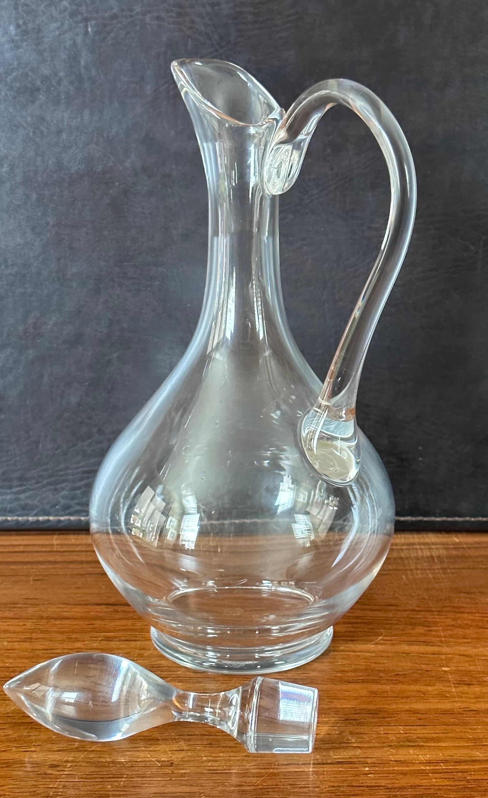 Sleek Wine Decanter with Handle by Baccarat of France For Sale 3