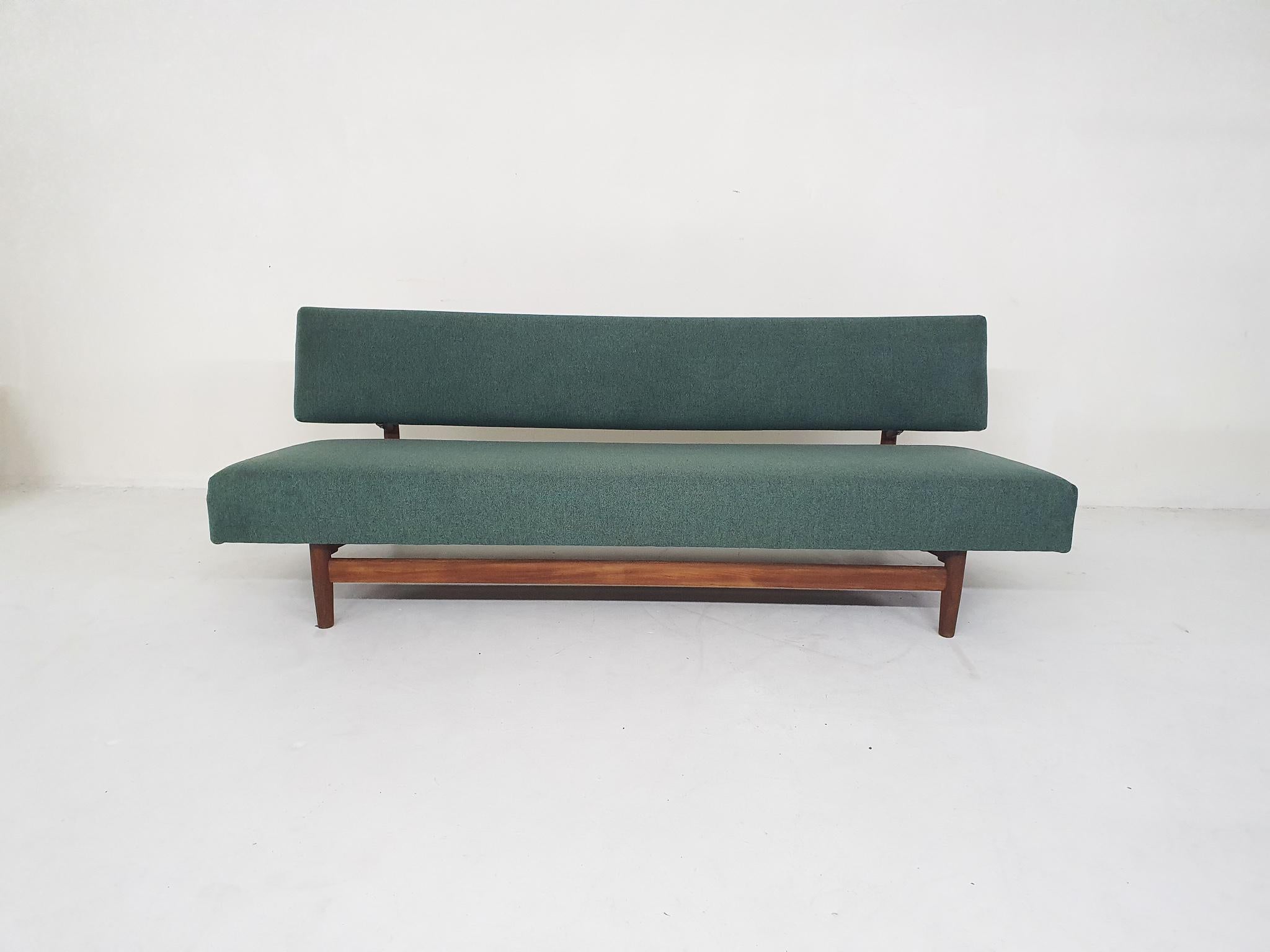 Mid-Century Modern Sleeper / sofa, model 